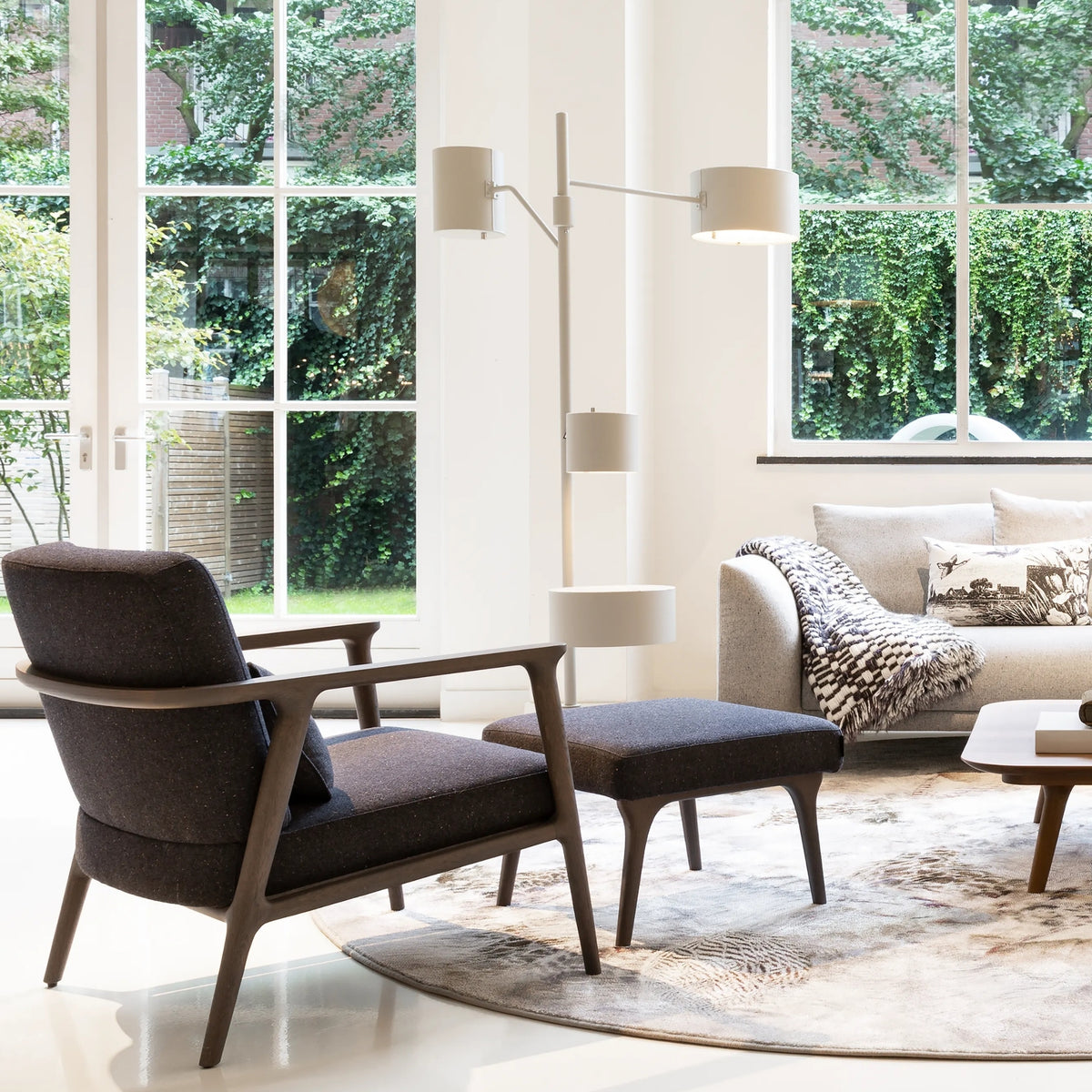 Zio lounge chair