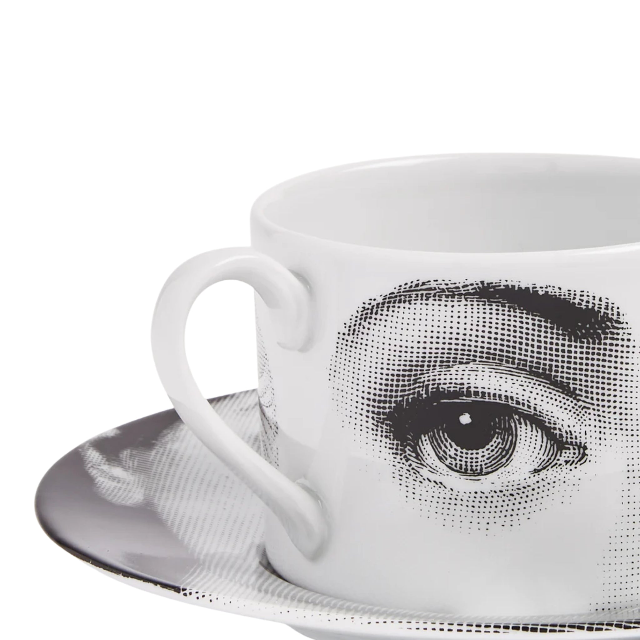 Tasse à thé Fornasetti Tema e Variazioni L’Antipatico de Fornasetti | Maison Territo