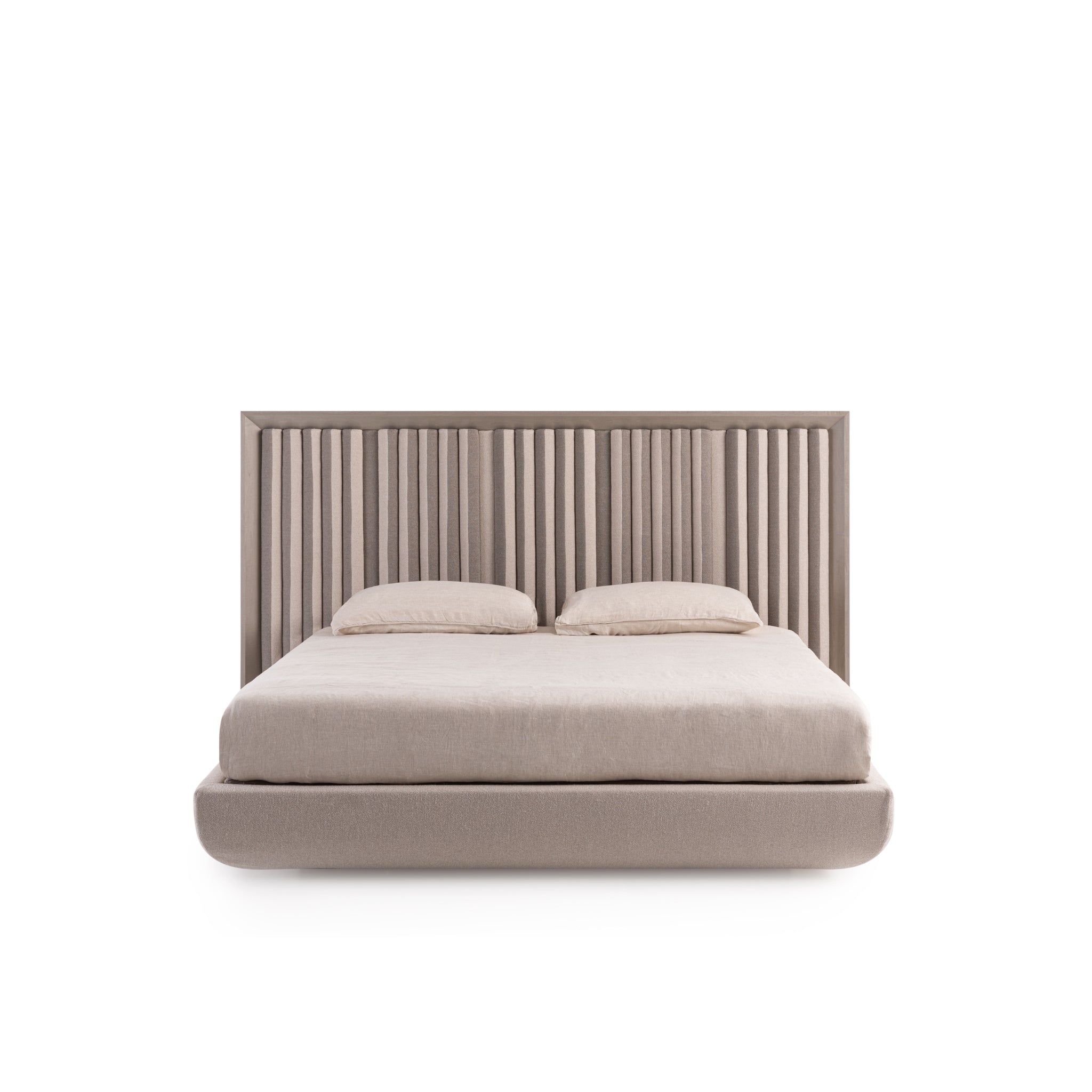 Landscape Pequin bed by Fendi Casa | Maison Territo