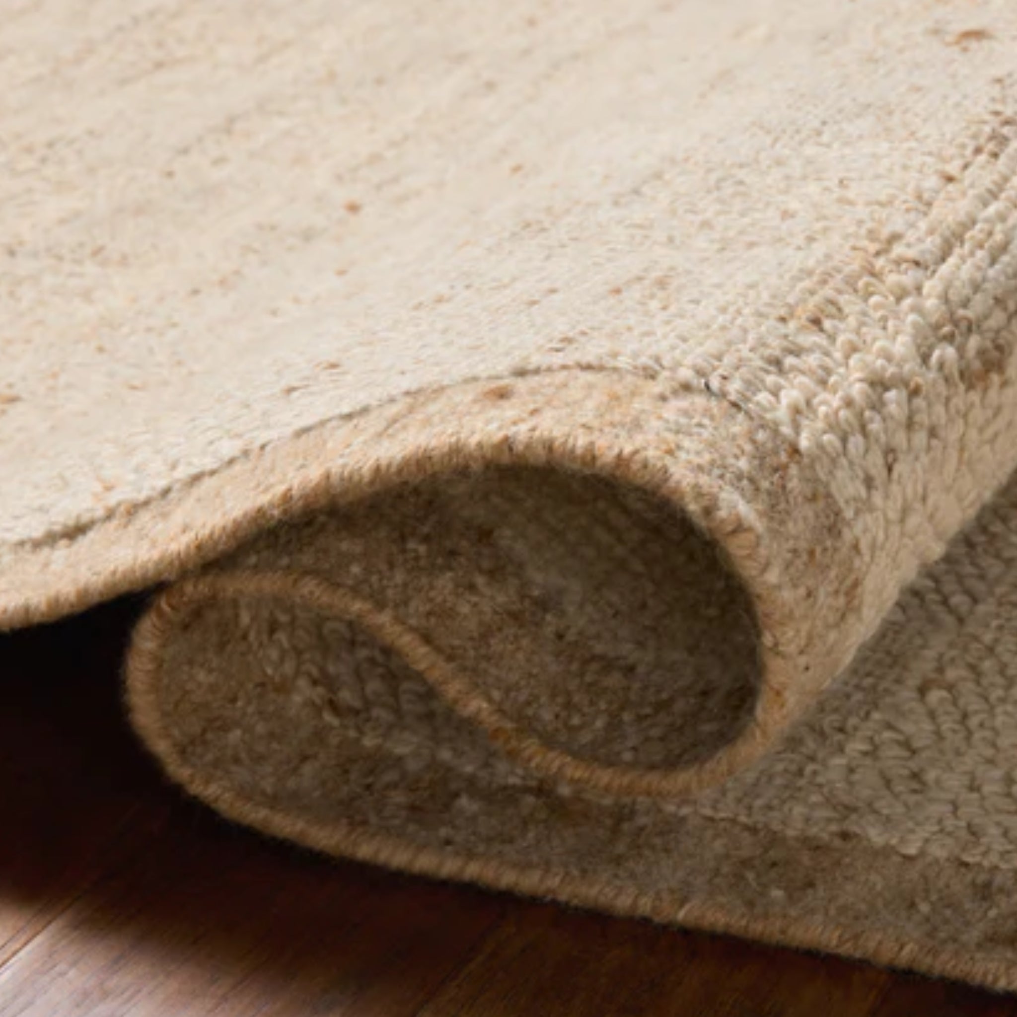 Tapis ALN-01 Natural de Loloi