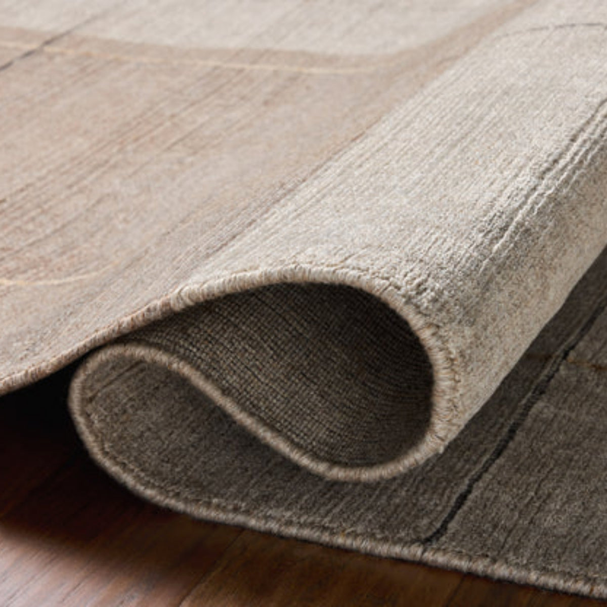 Tapis Alistair Dove de Loloi