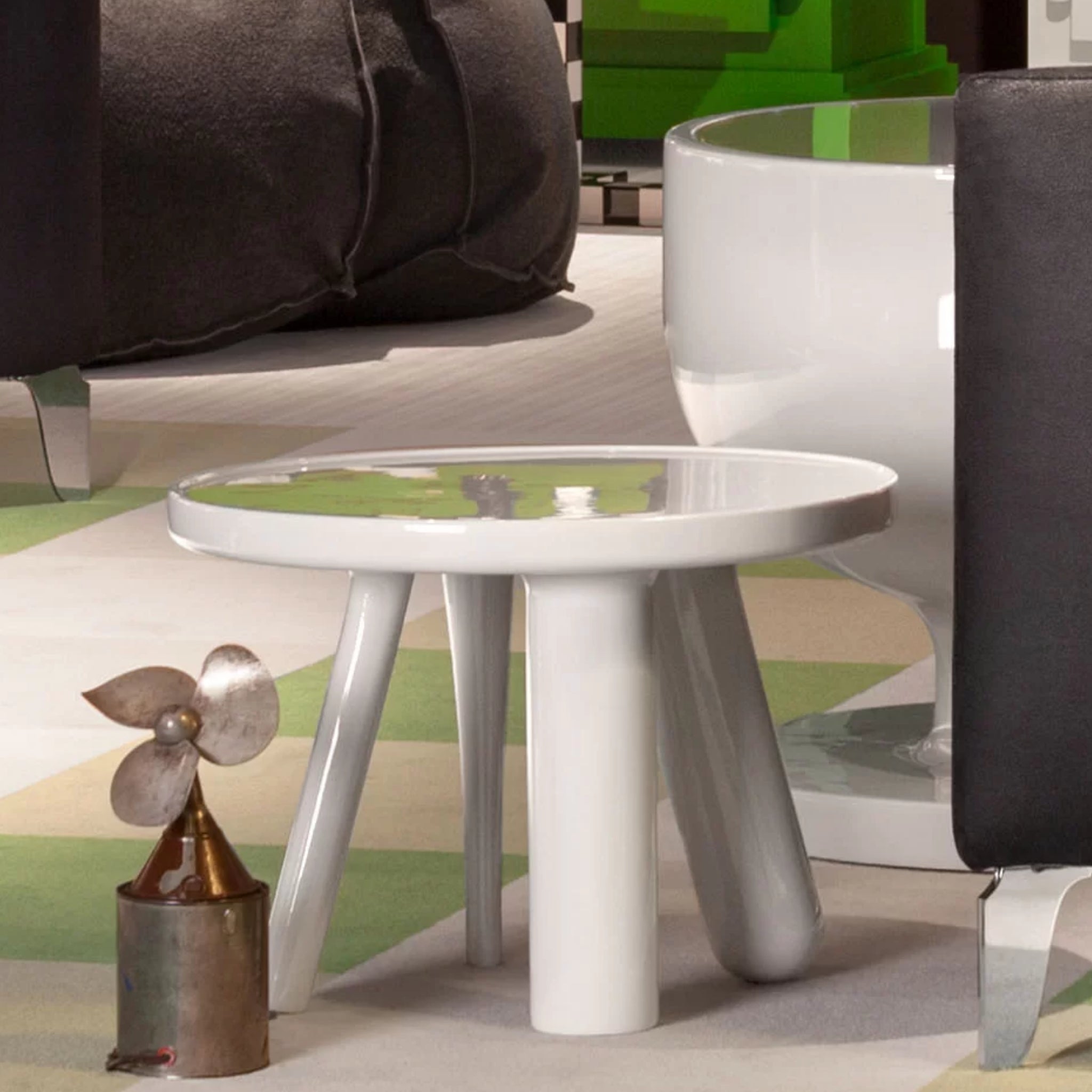Table d'appoint Elements 002