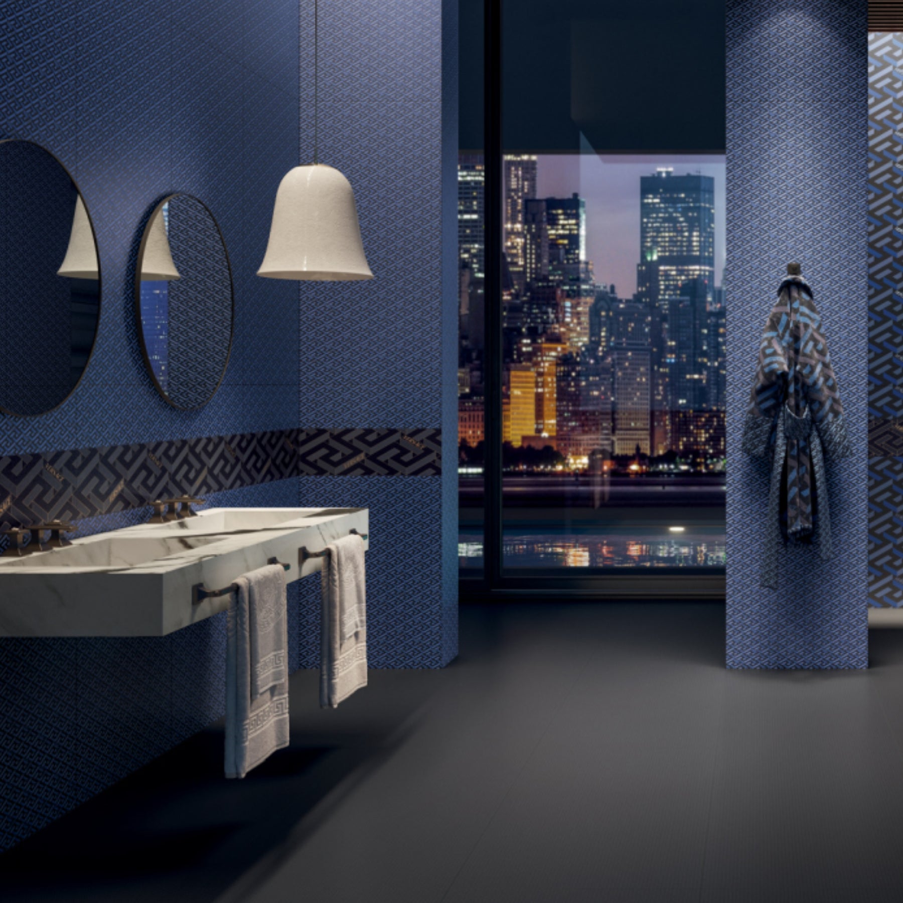 Céramique La Greca Midi Blue de Versace Ceramics