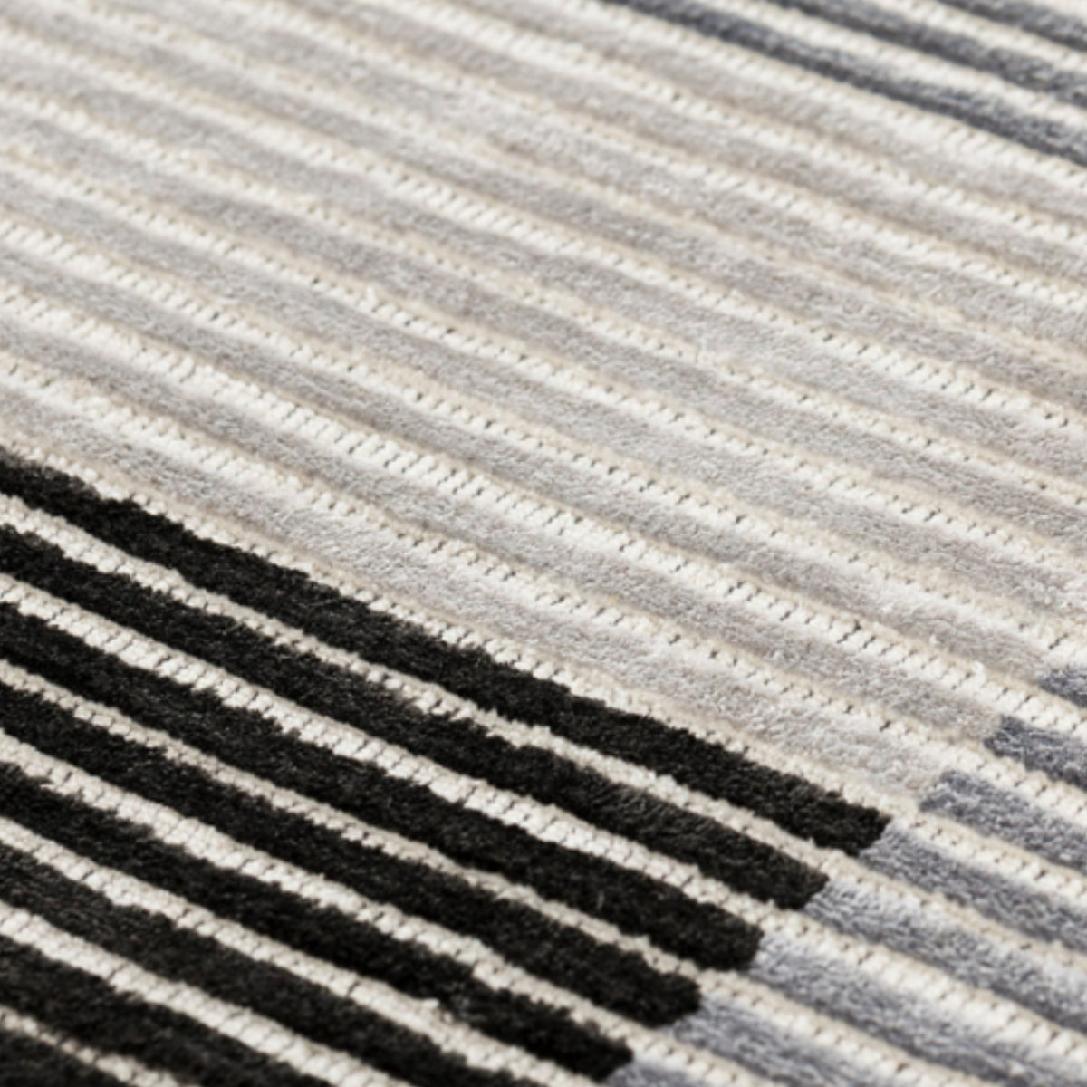 Tapis Lines L1 de Mohebban Milano