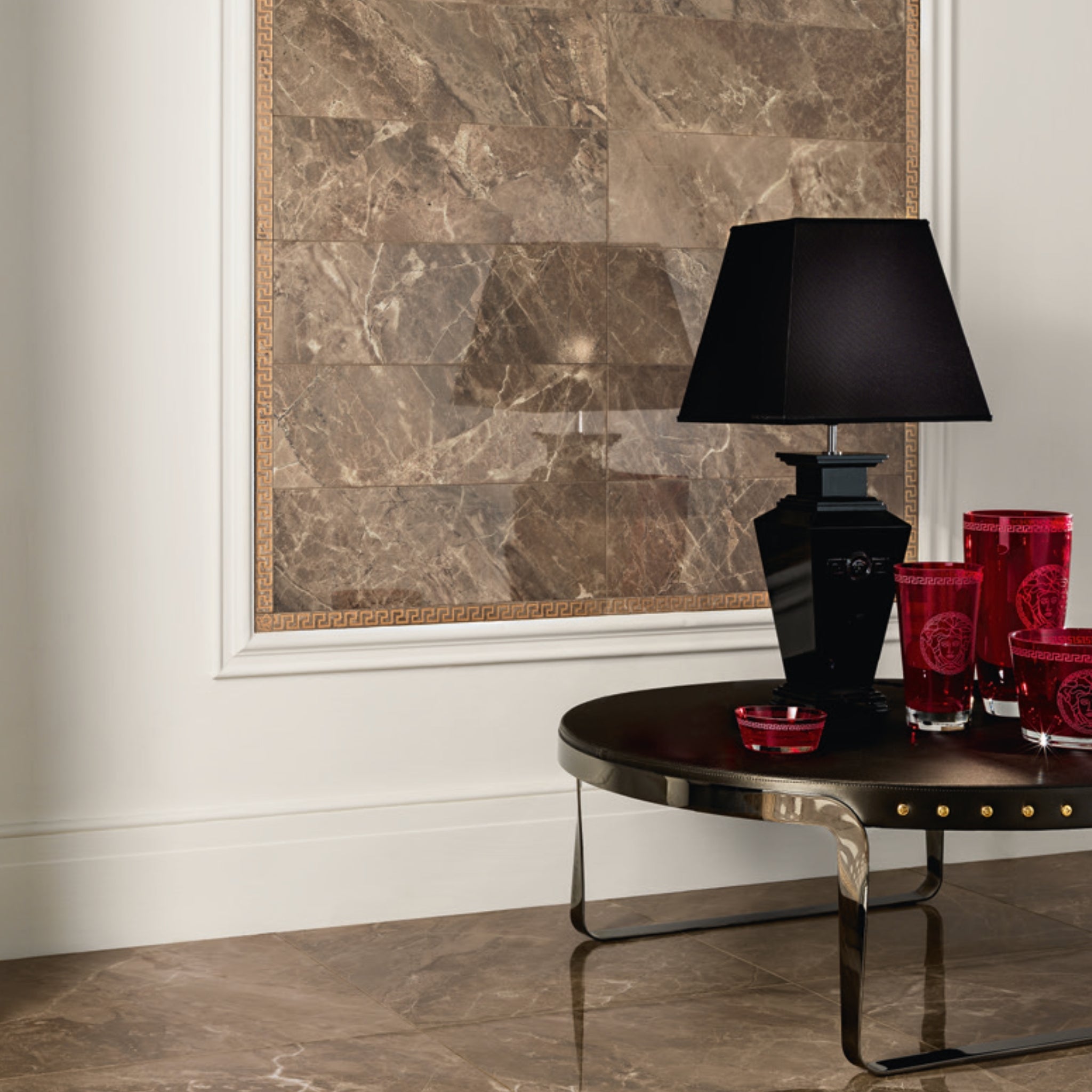 Marble Marrone de Versace Ceramics