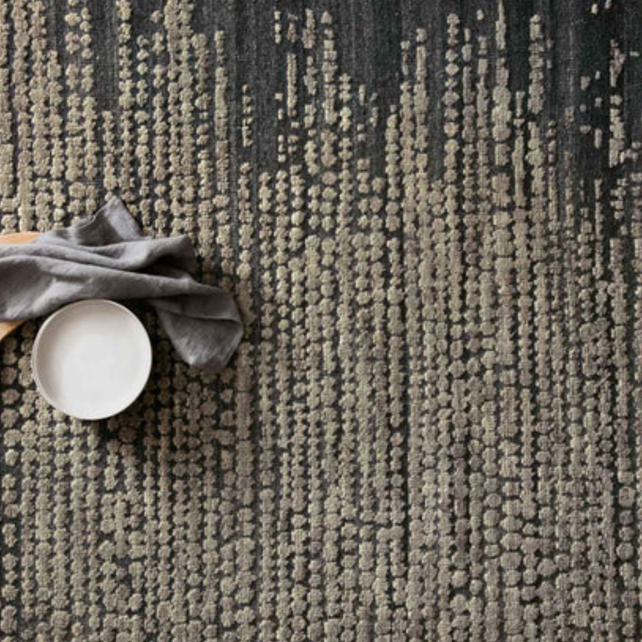 Tapis Naomi Charcoal de Loloi