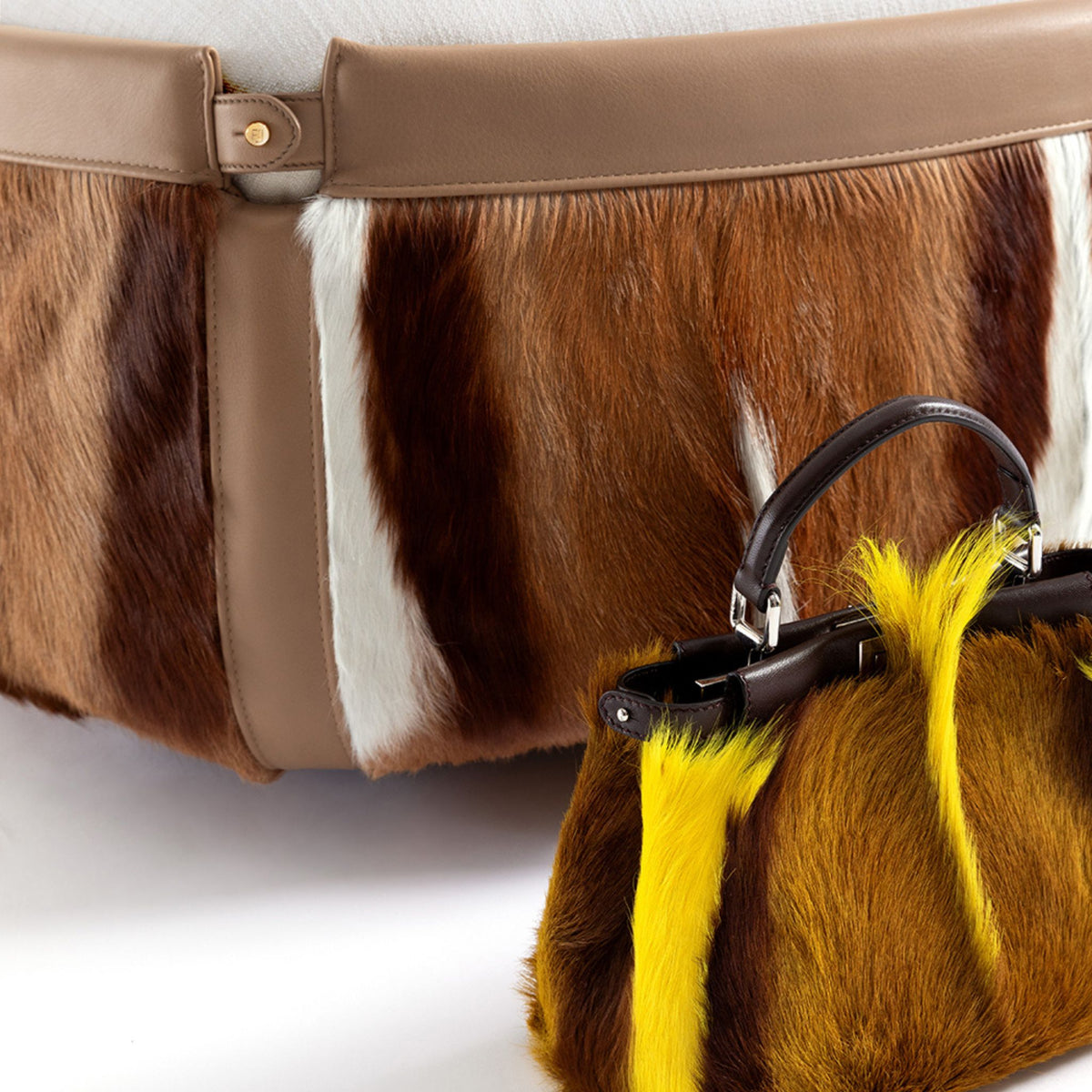 Fauteuil Peekasit Seoul Edition de Fendi Casa