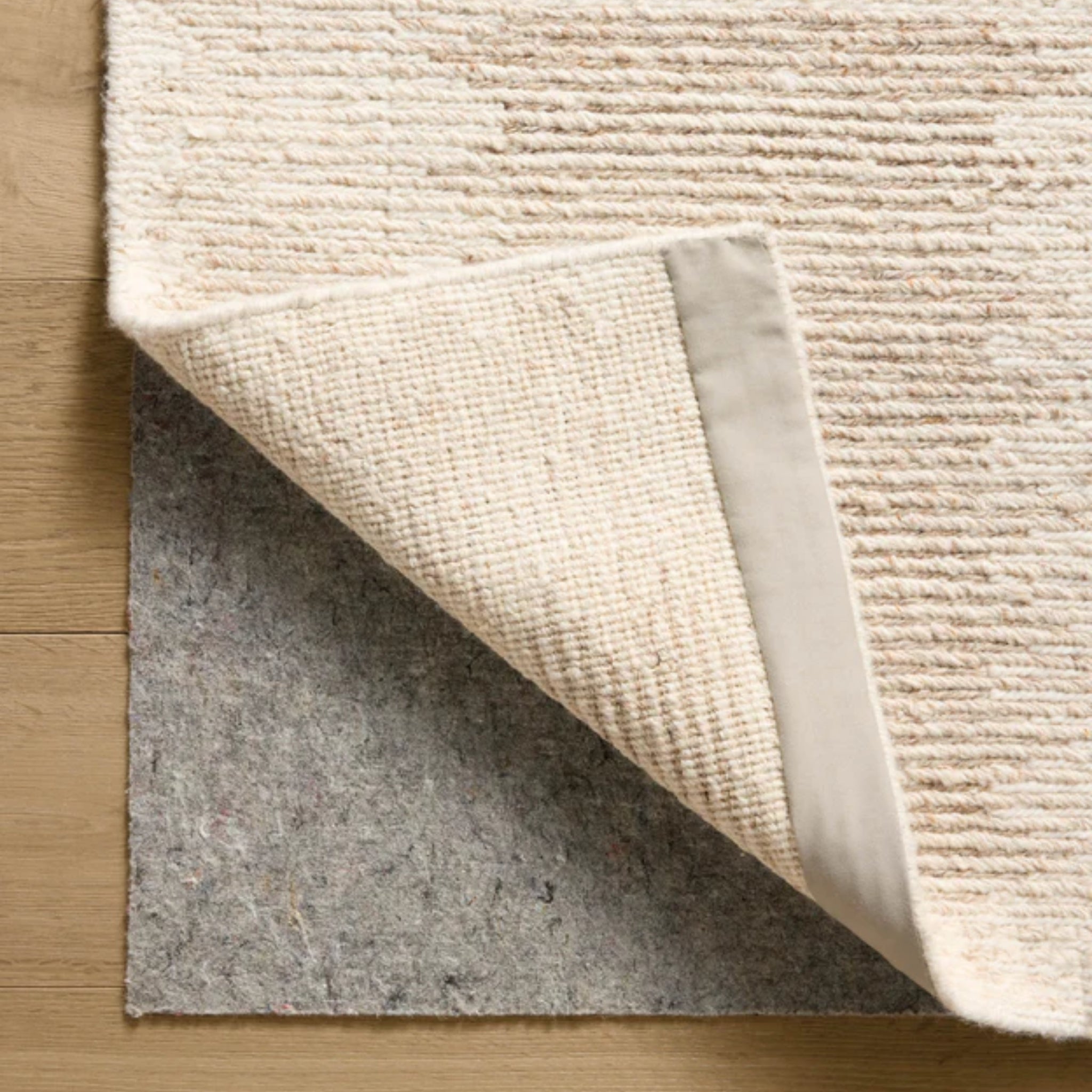 Tapis Perry JM Ivory de Loloi