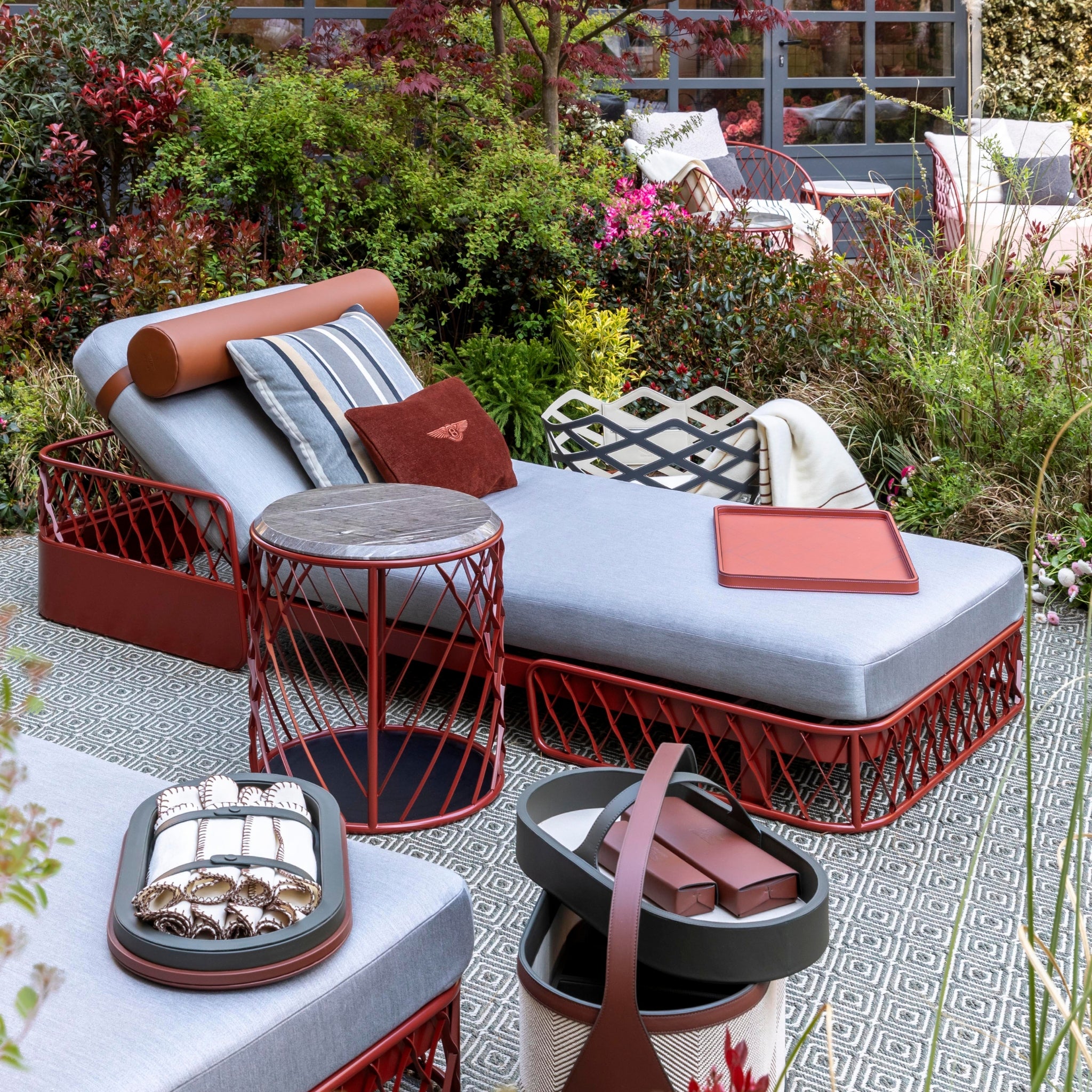 Bain de Soleil Solstice d'Extérieur de Bentley Home