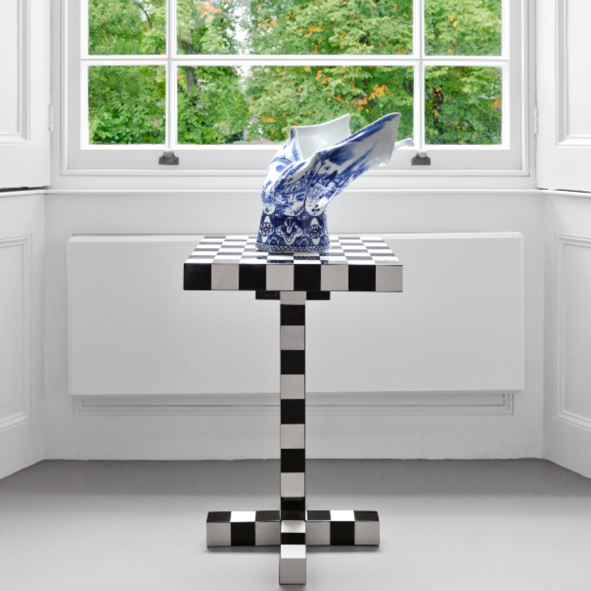 Chess table