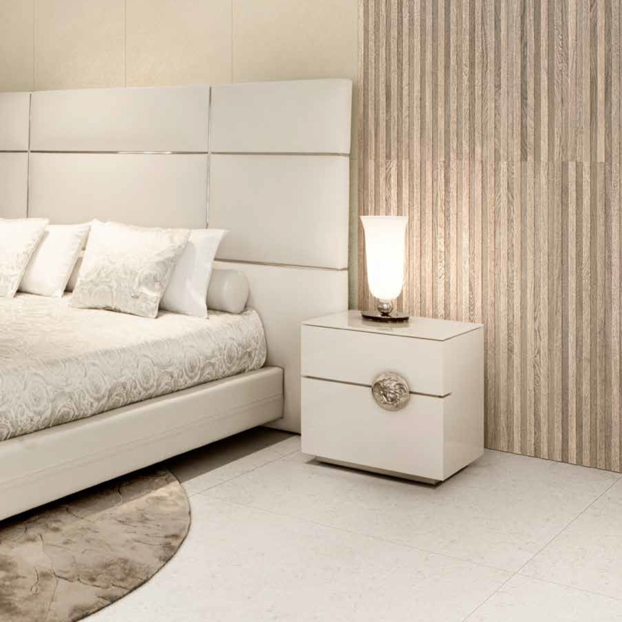 Céramique V Stone Fluted Beige de Versace Ceramics
