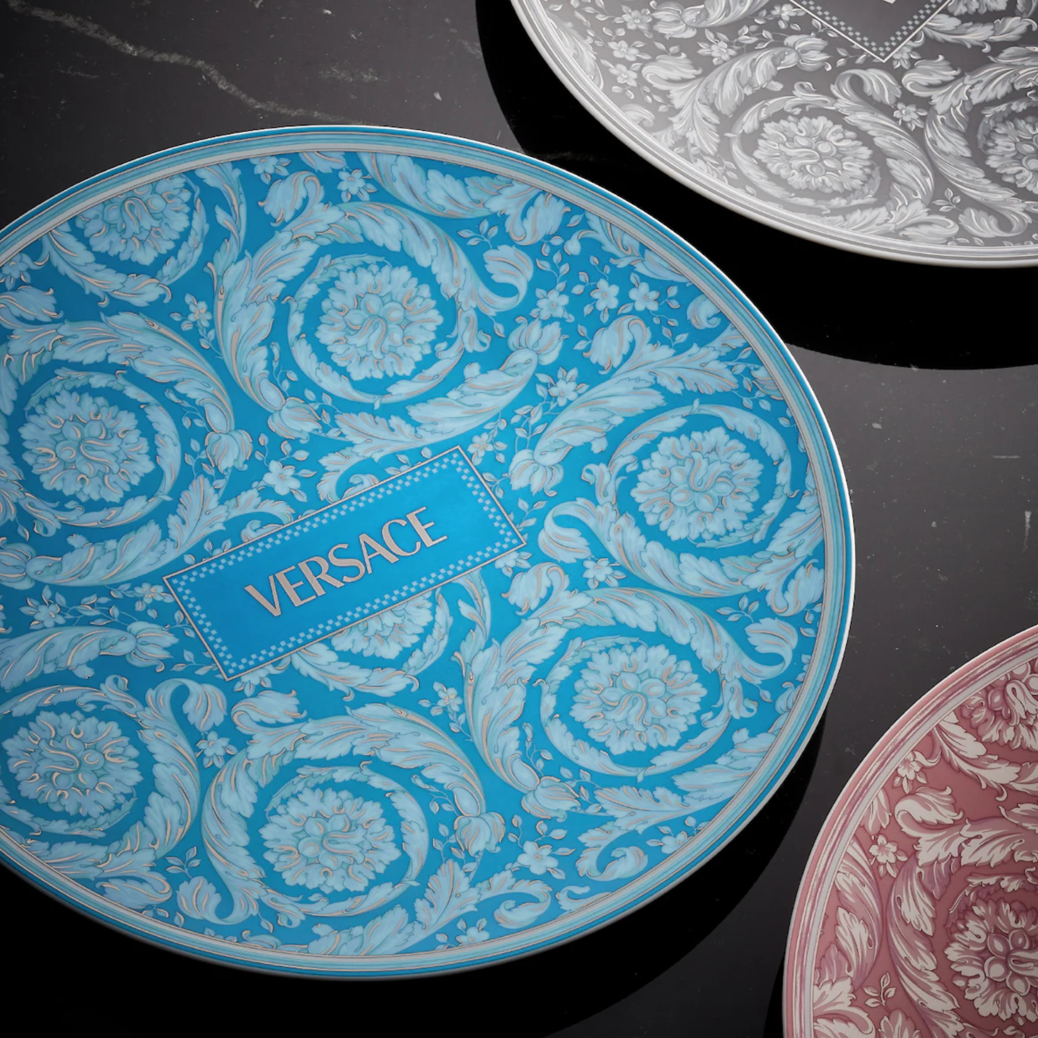 Assiette de présentation Barocco Teal de Versace Home
