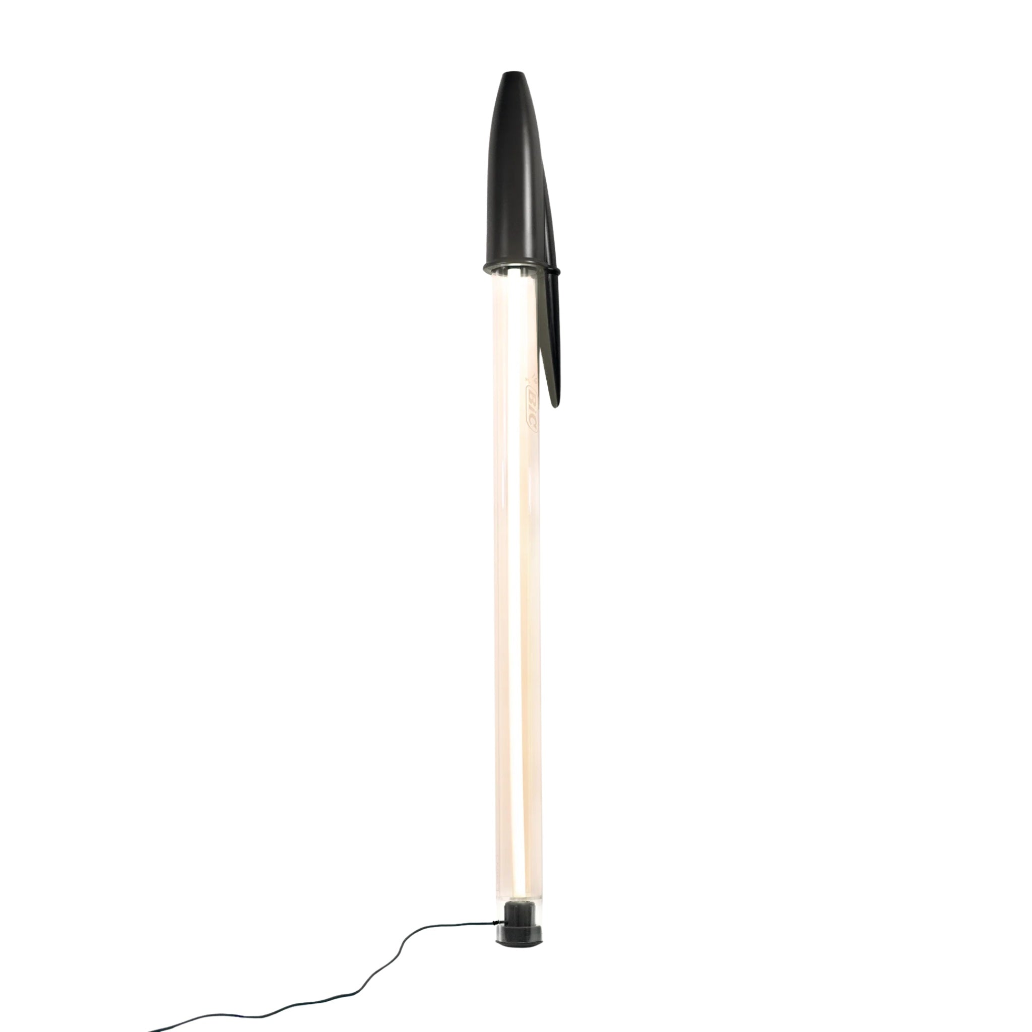 Lampe BIC noire de Seletti