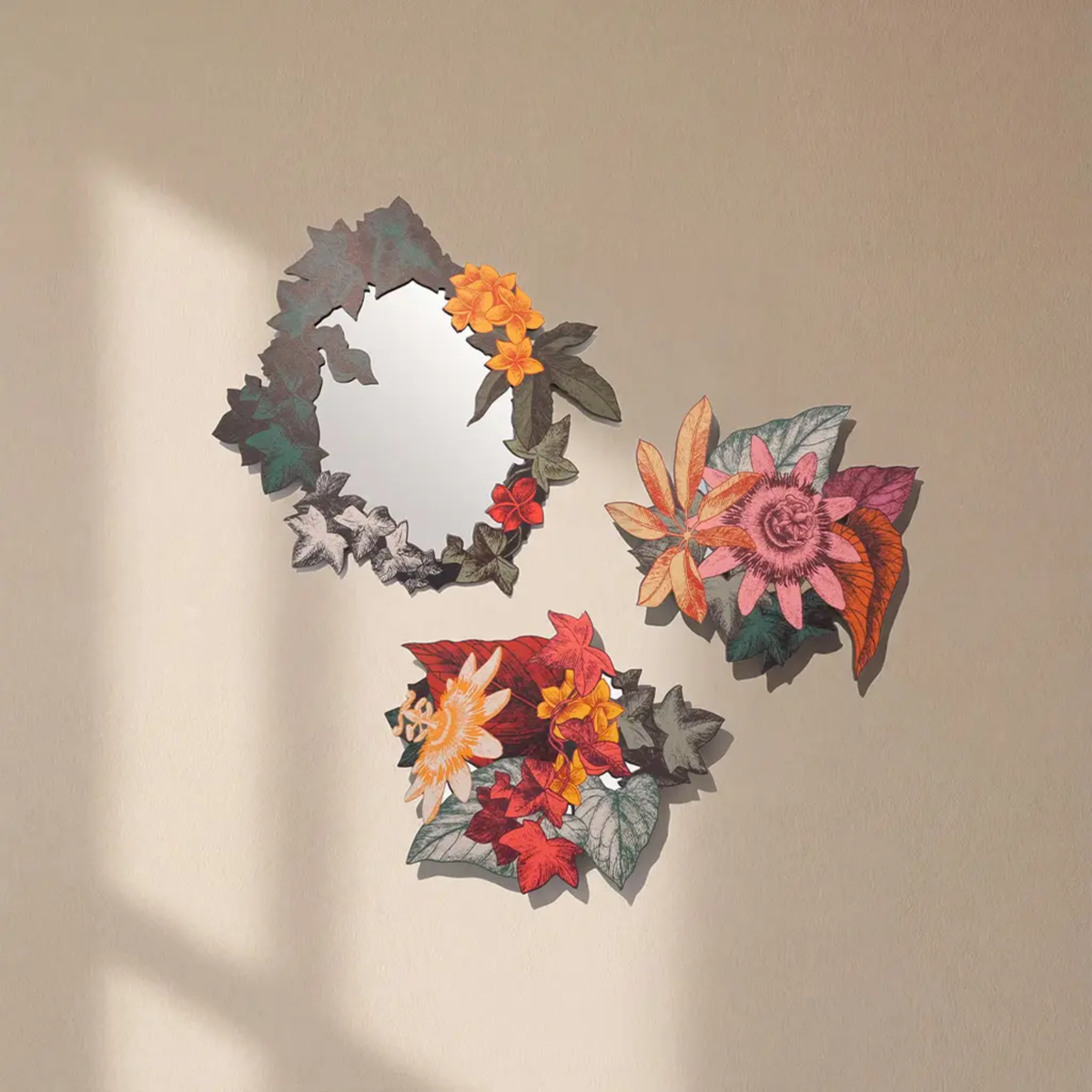 Boucan mirror