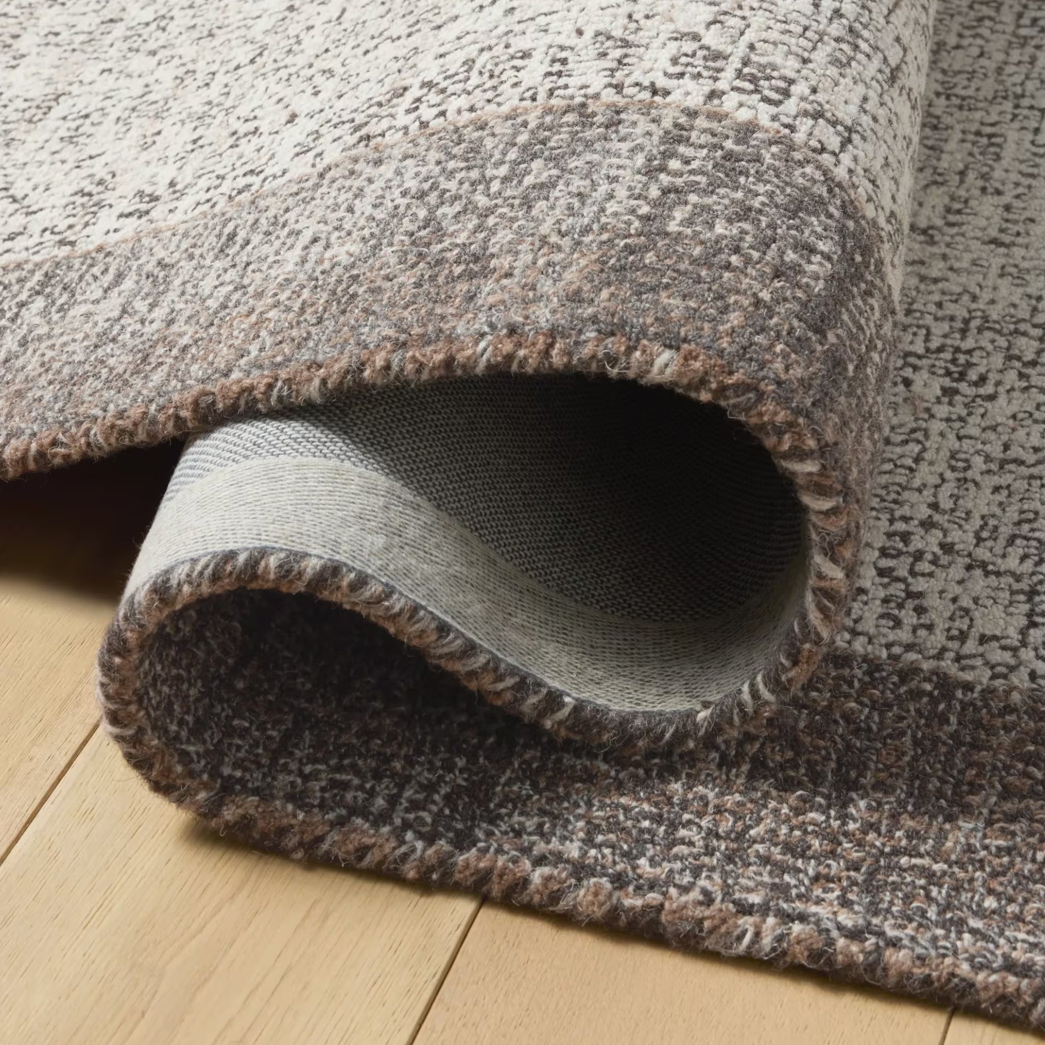 Tapis Byram de Joon Loloi