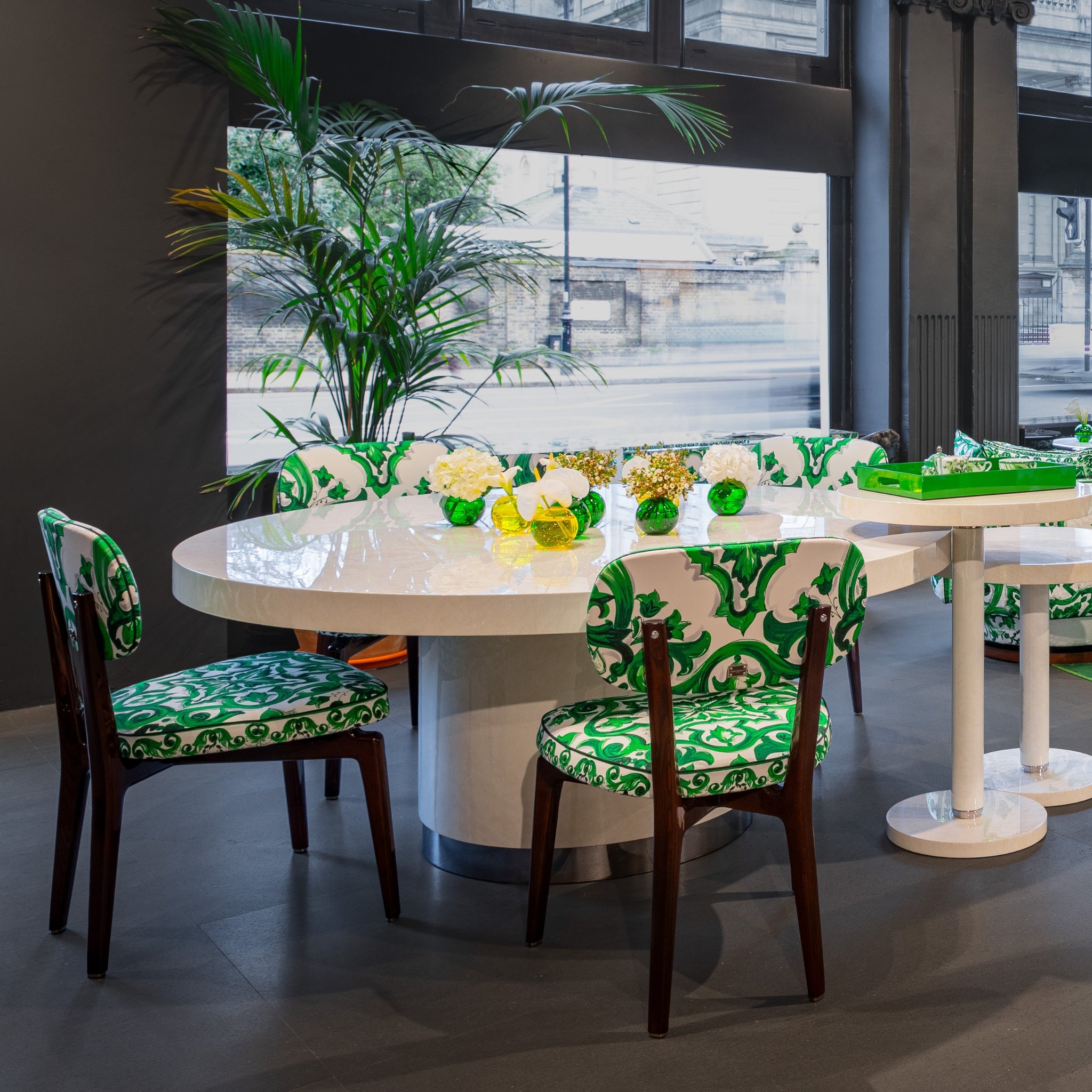 Chaise Viola par Dolce & Gabbana Casa