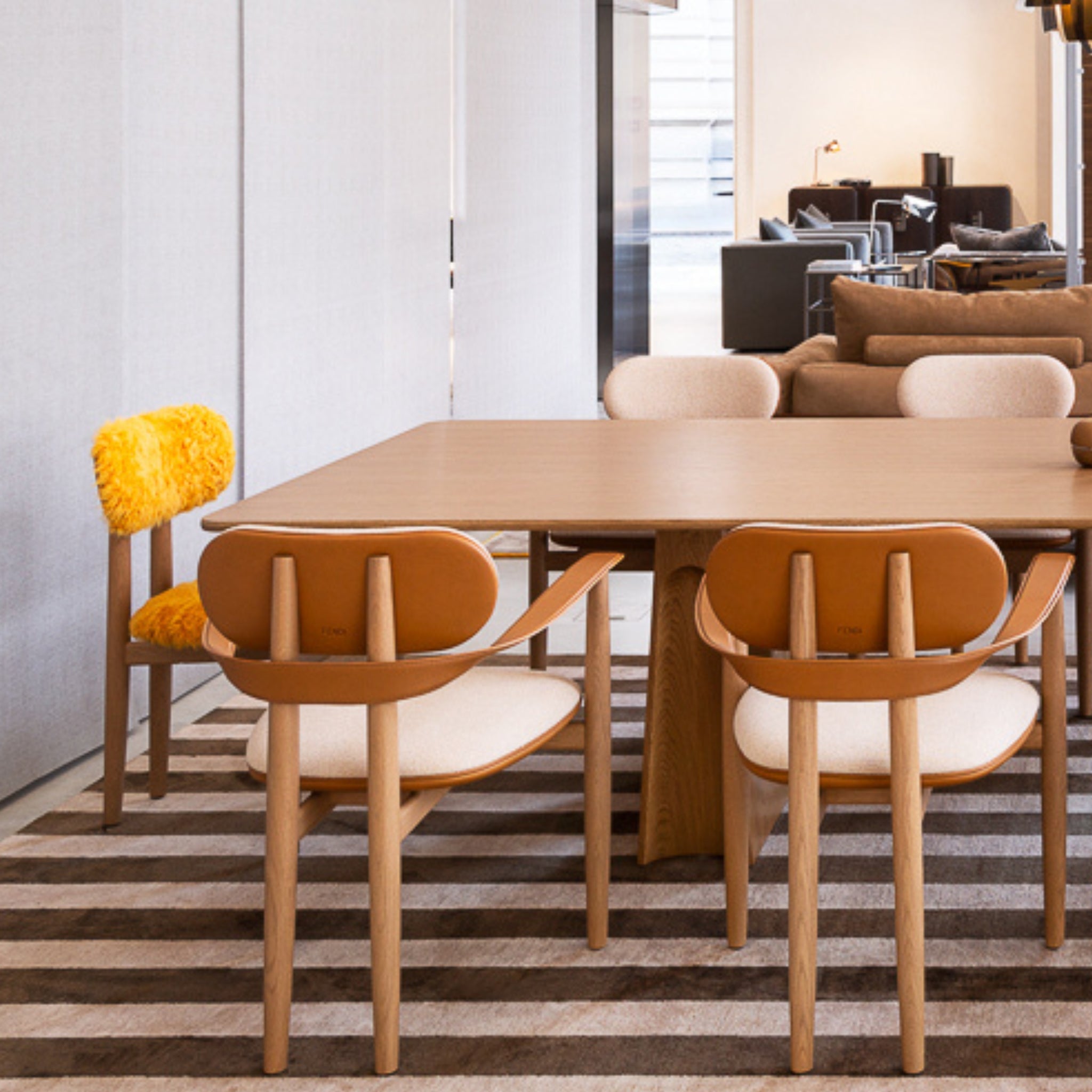 Chaise Twist de Fendi Casa