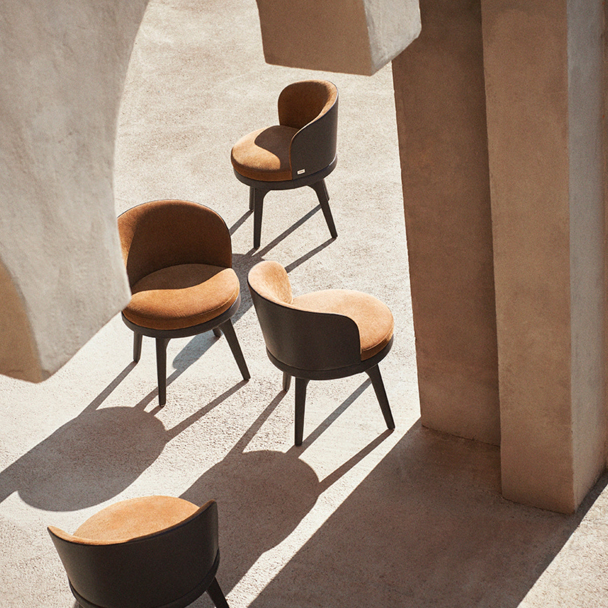 Chaise Doyle de Fendi Casa