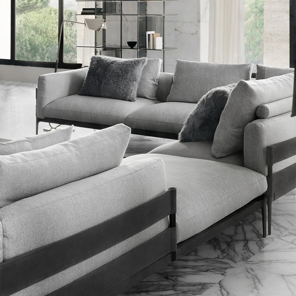 Canapé modulaire F-Stripes de Fendi Casa