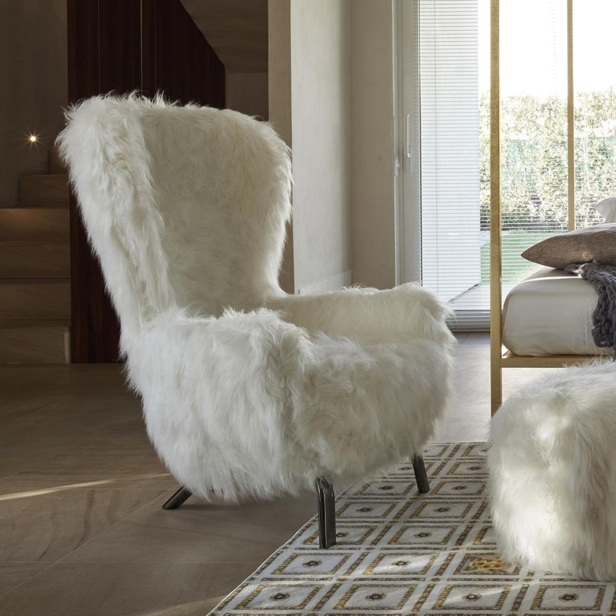 Fauteuil Guelfo fur de Opinion Ciatti