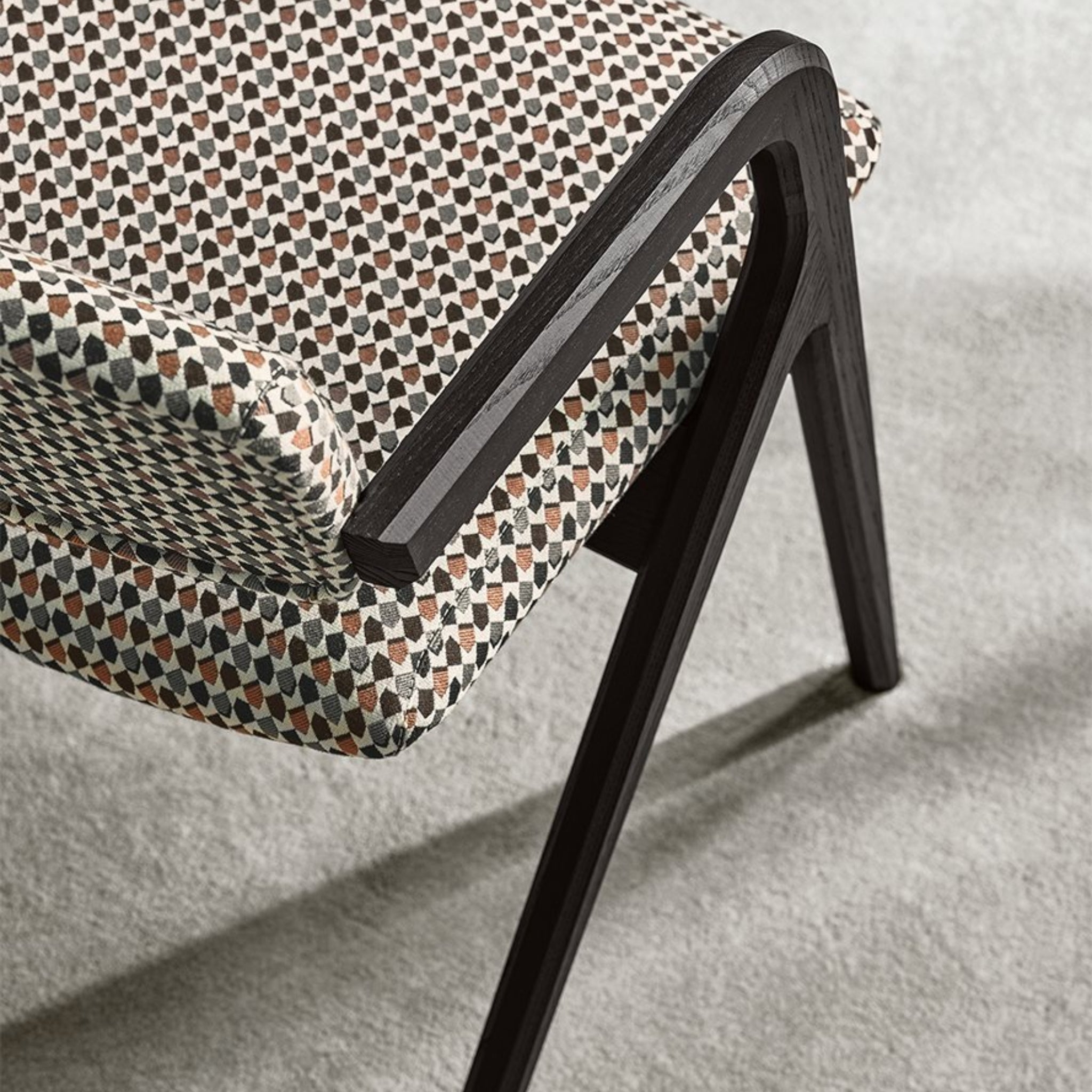 Chaise Keyko de Gallotti&Radice