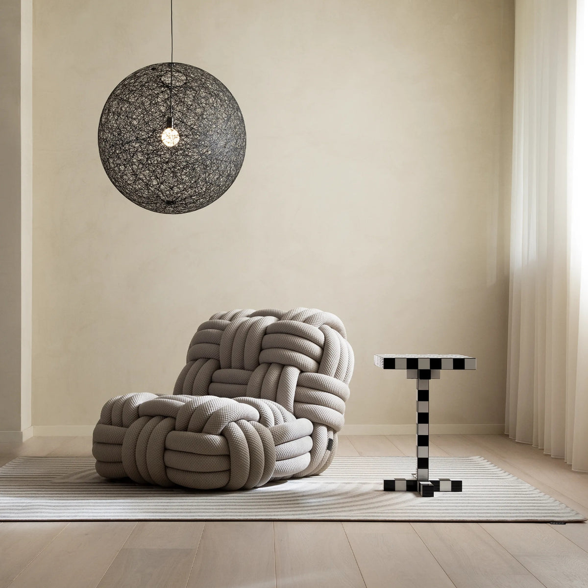 Knitty lounge chair
