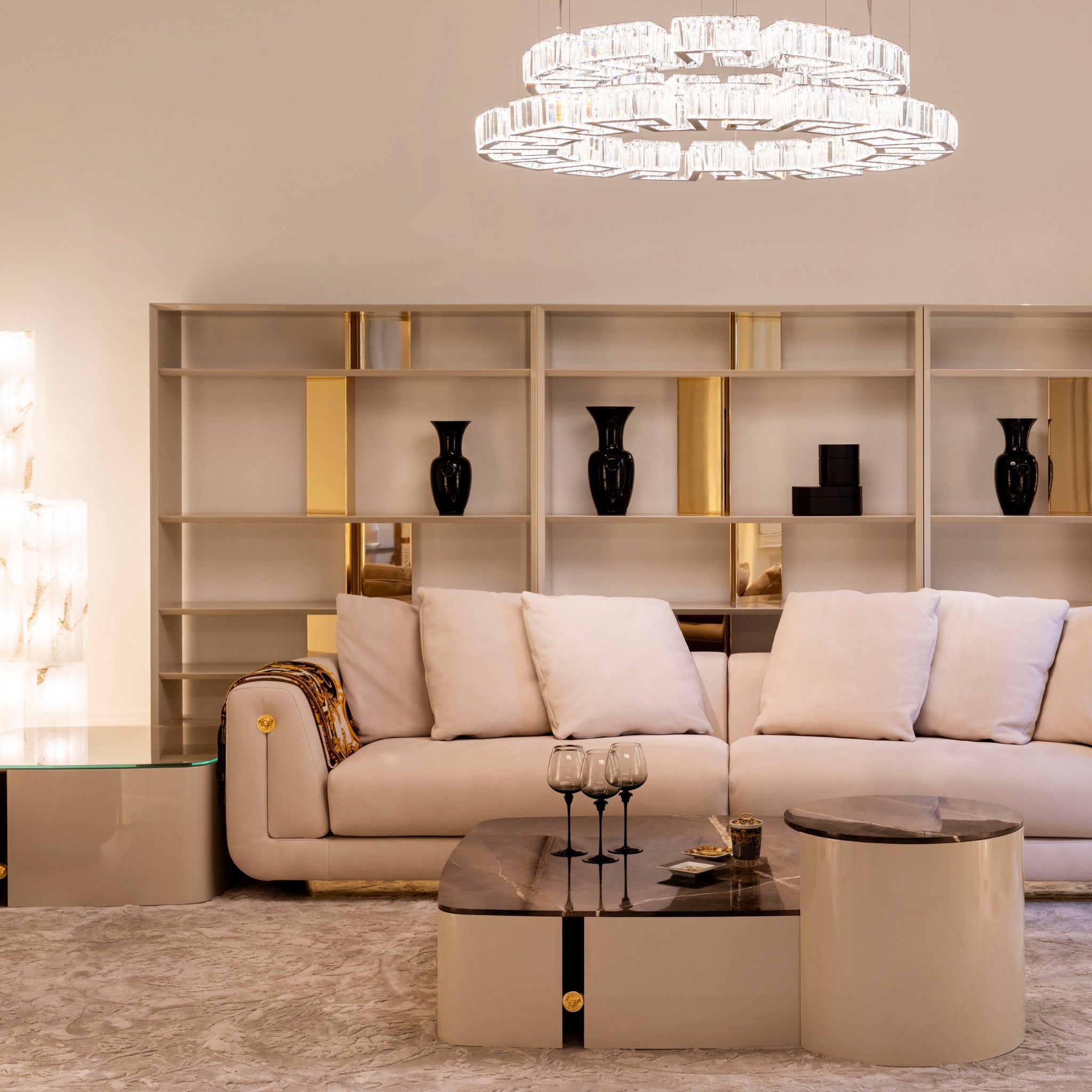 Bibliothèque La Greca de Versace home