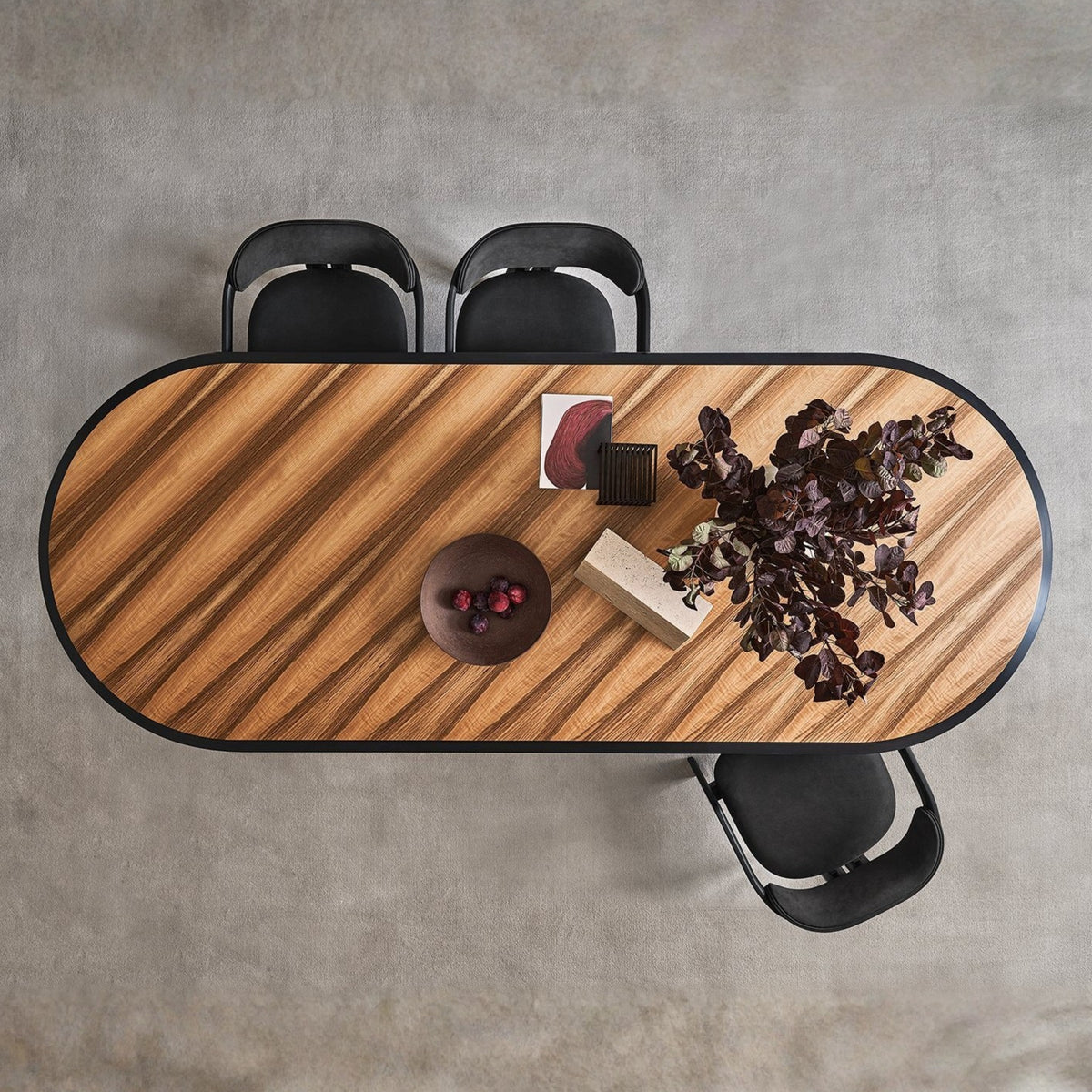 Table Manto Oval par Gallotti&Radice