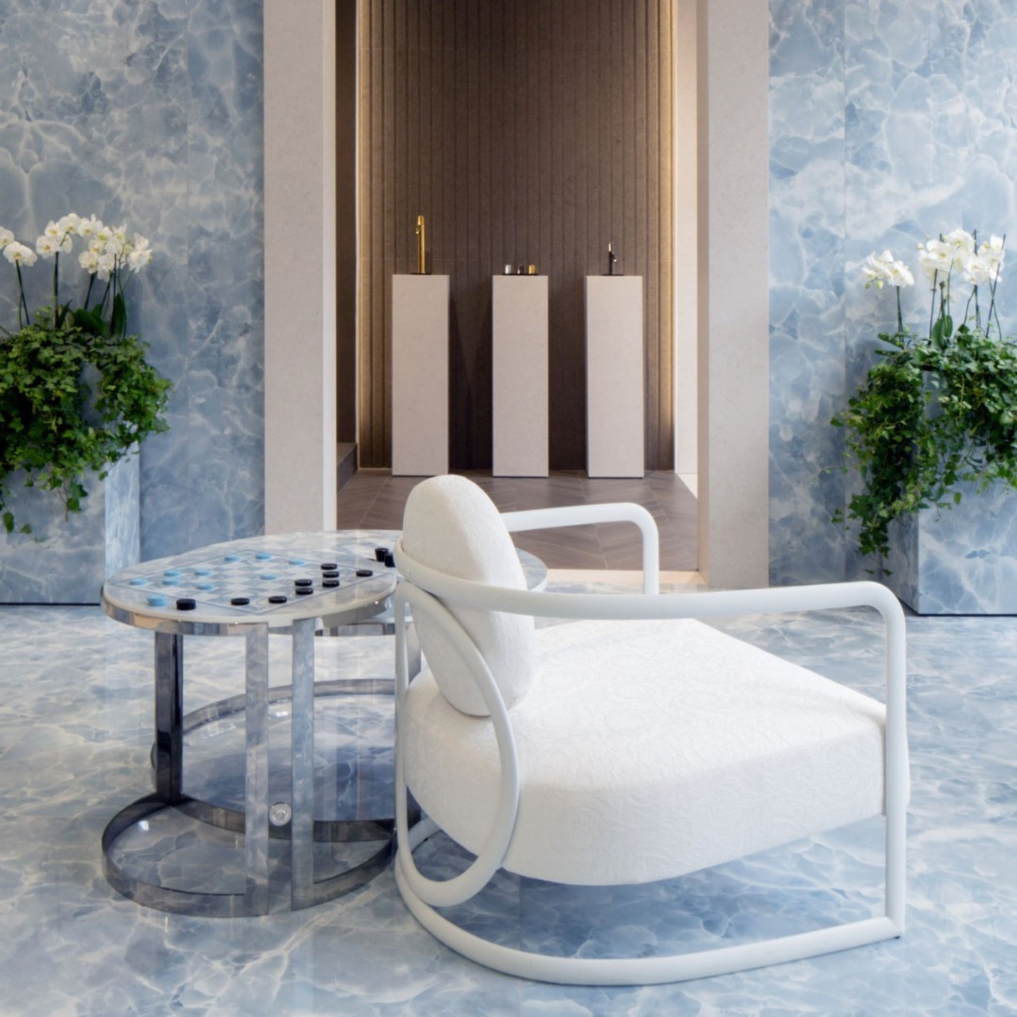 Fauteuil d'extérieur La Medusa de Versace Home