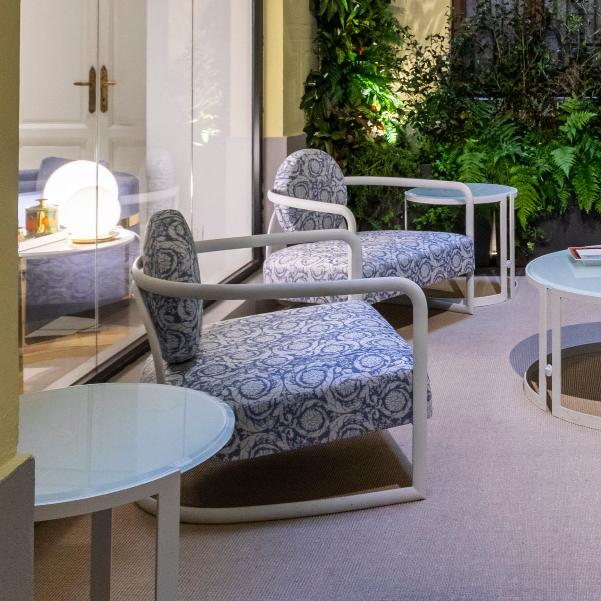 Fauteuil d'extérieur La Medusa de Versace Home