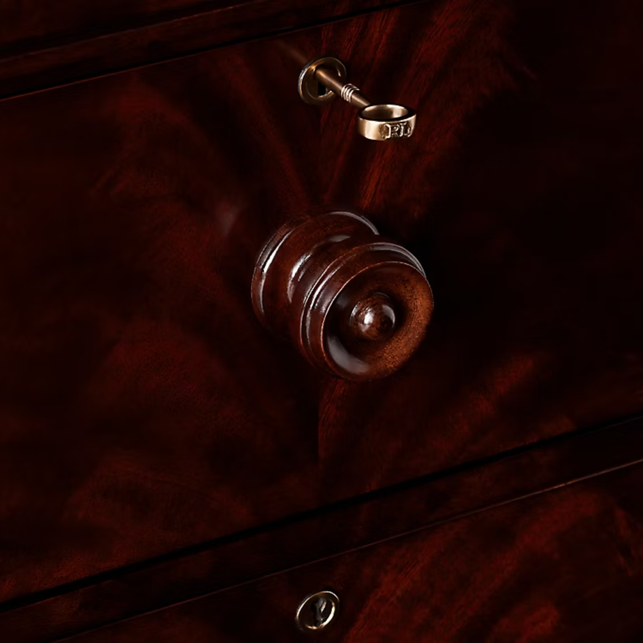 Table de chevet Milbank 3 tiroirs de Ralph Lauren