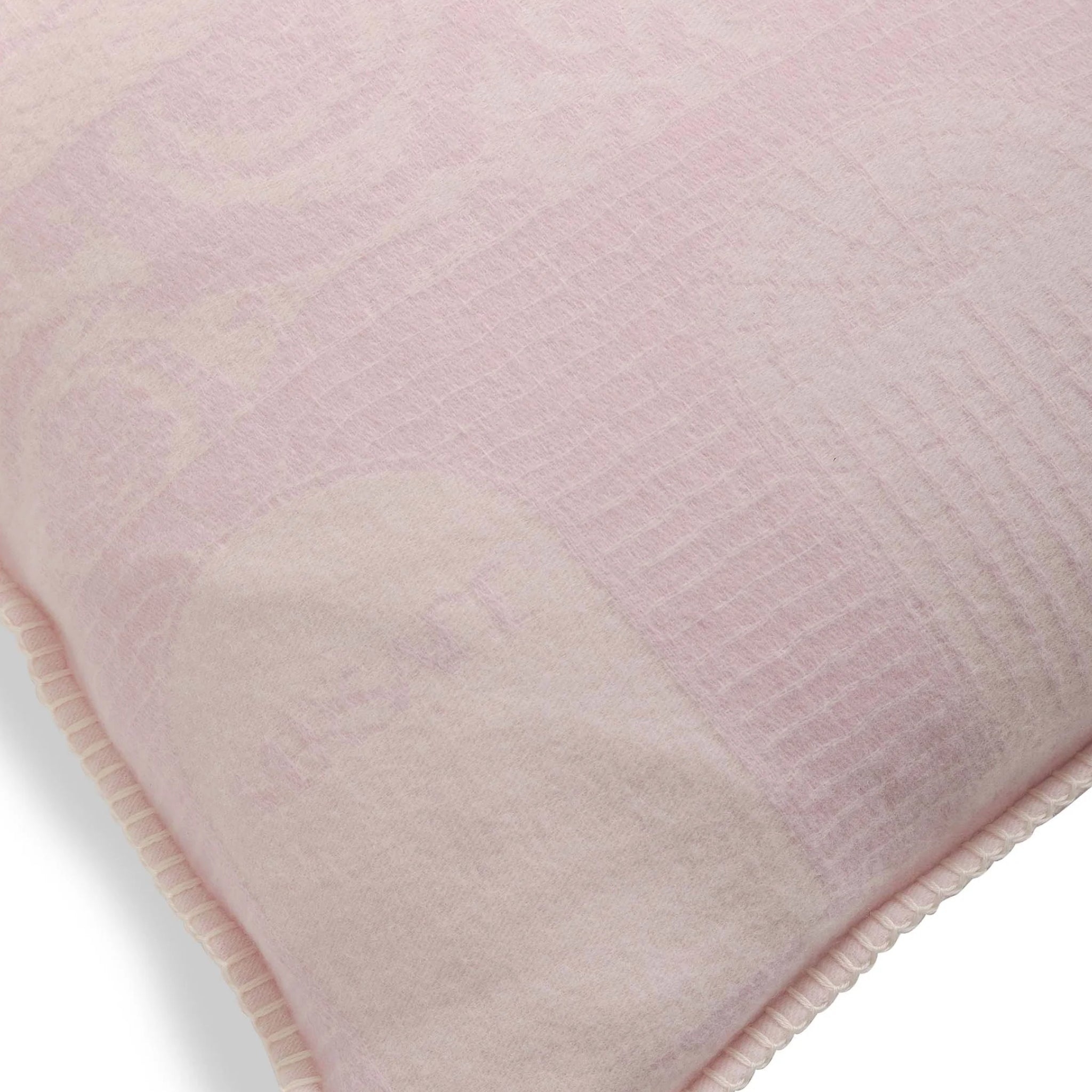 Coussin N°12 Jacquard rose de Versace Home