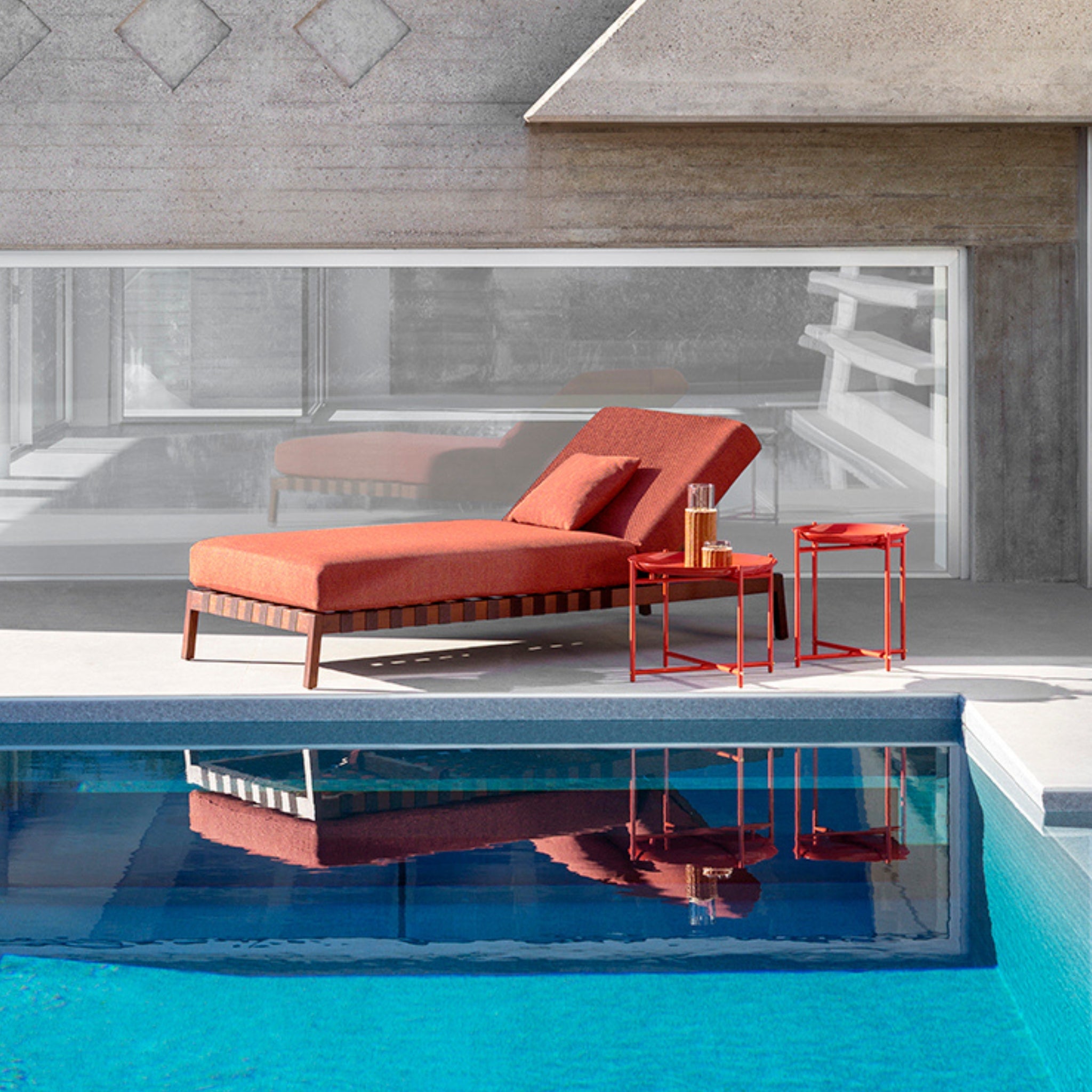 Table d’appoint extérieure Oblò de Fendi Casa