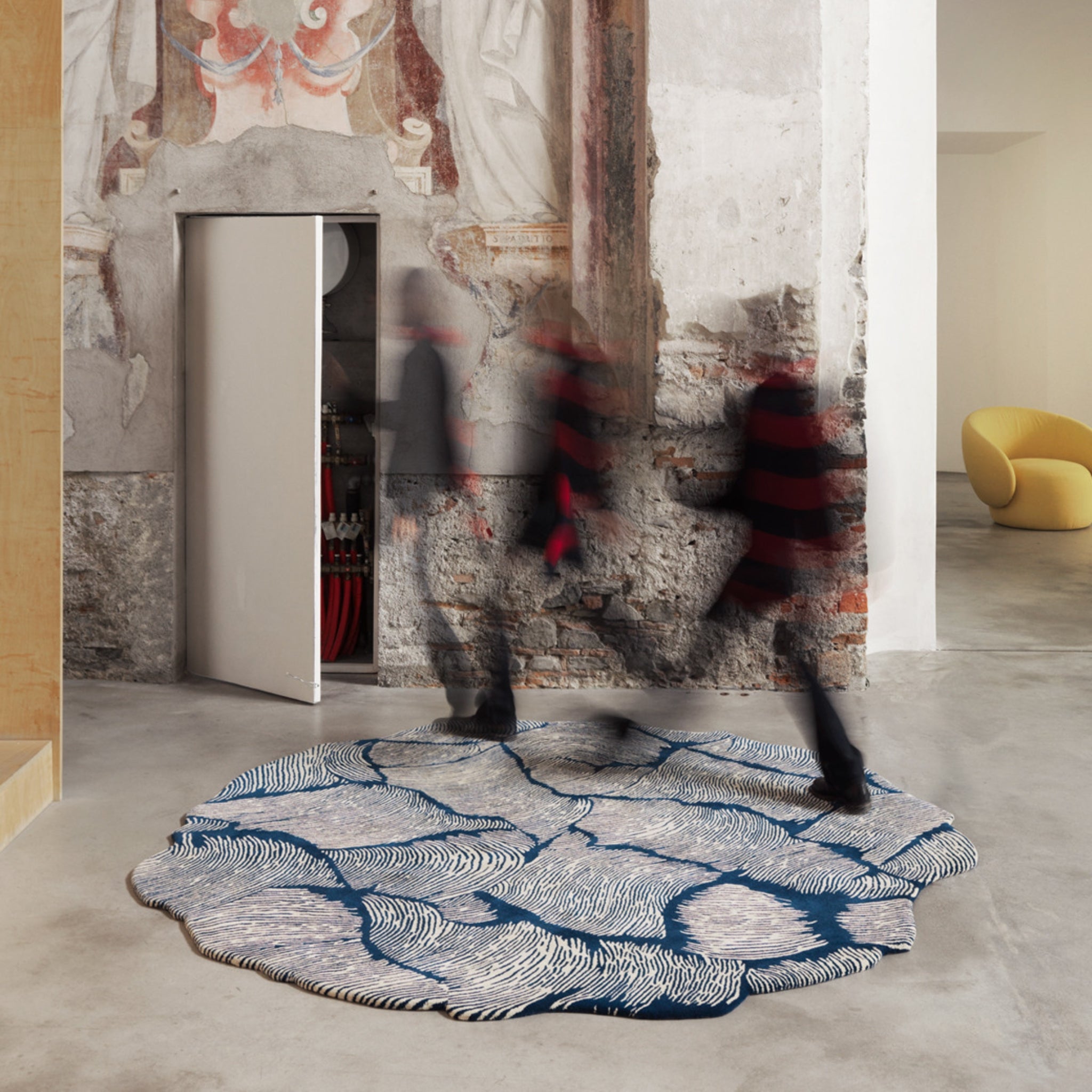 Tapis Oceano Round Blue par Mohebban Milano