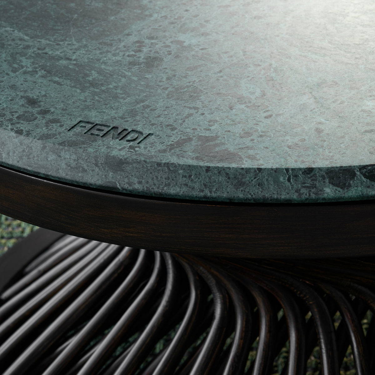Table basse extérieure Ohe de Fendi Casa
