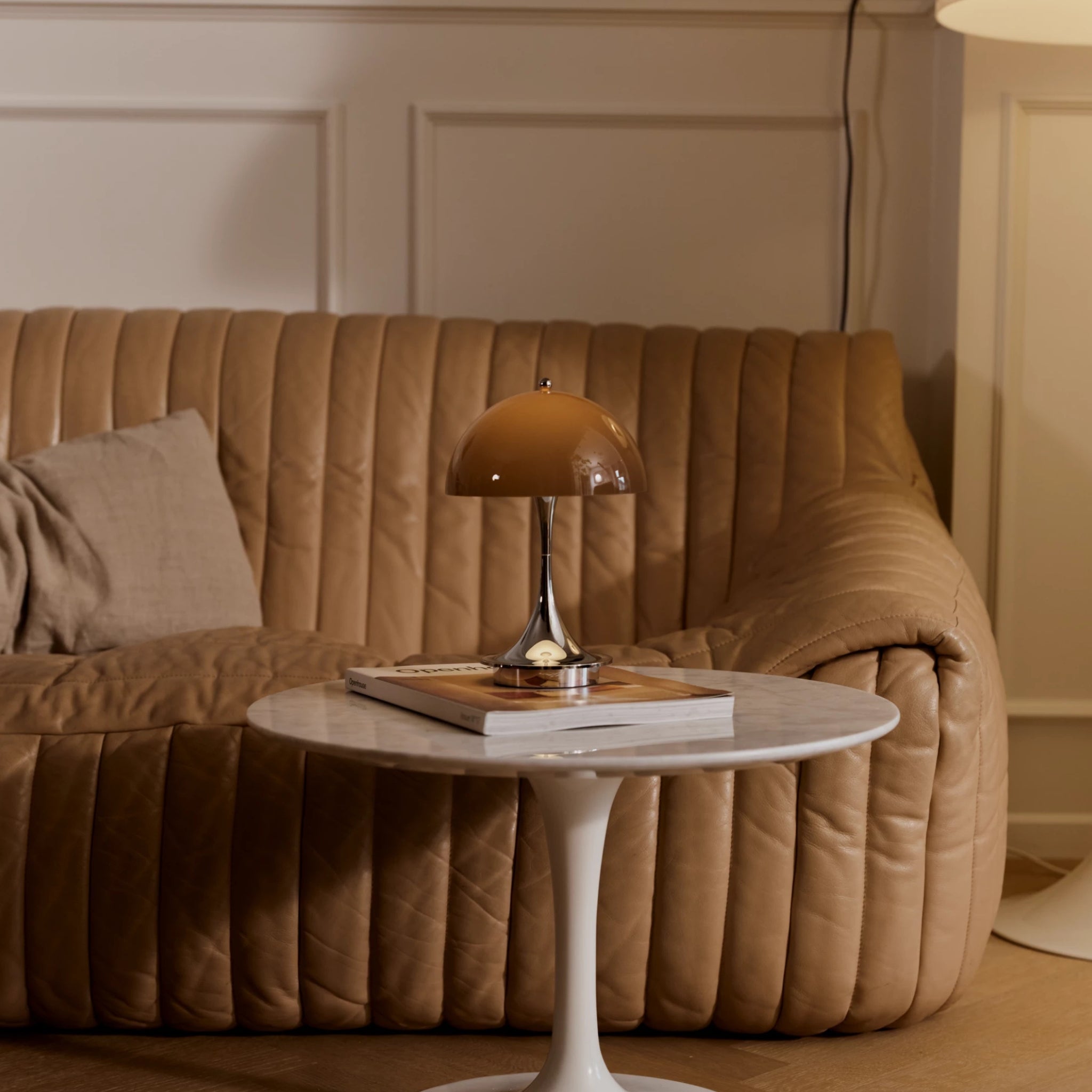 Panthella lamp The Originals opal brun de Louis Poulsen