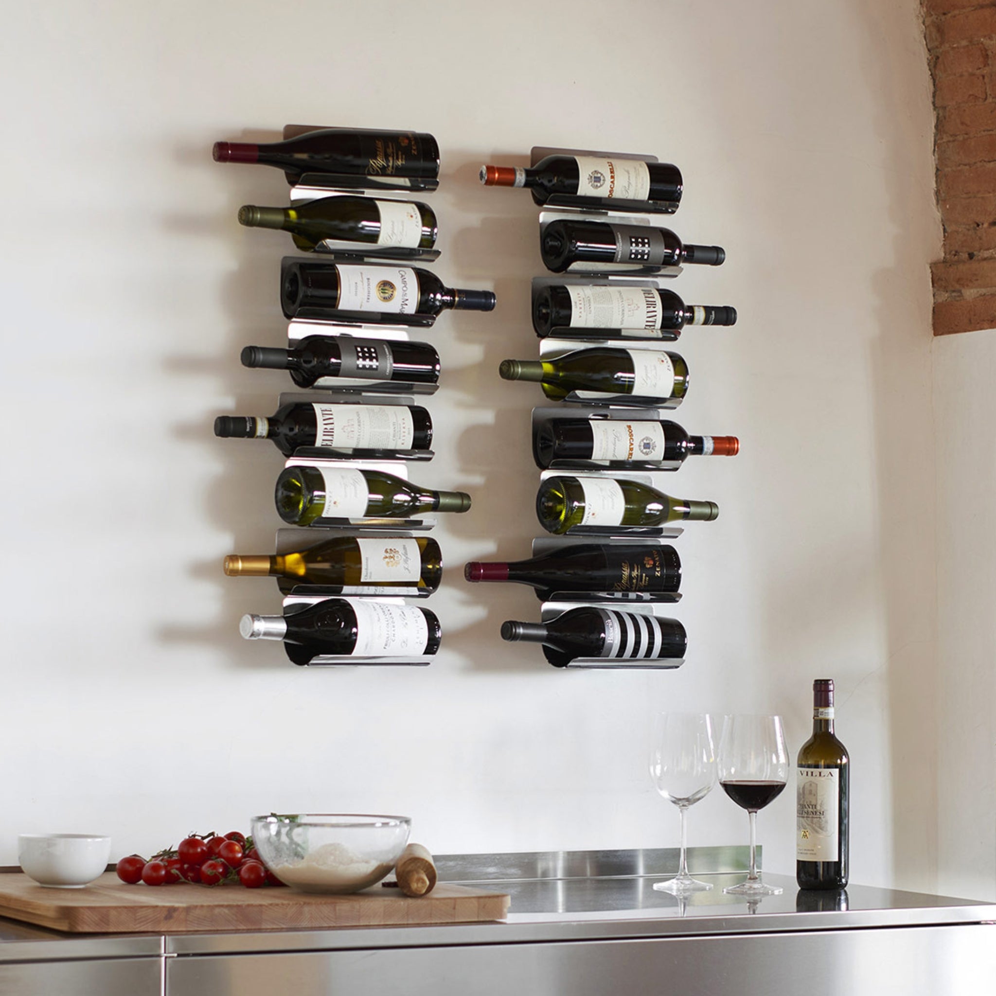 Porte-bouteilles mural Ptolomeo Vino par Opinion Ciatti