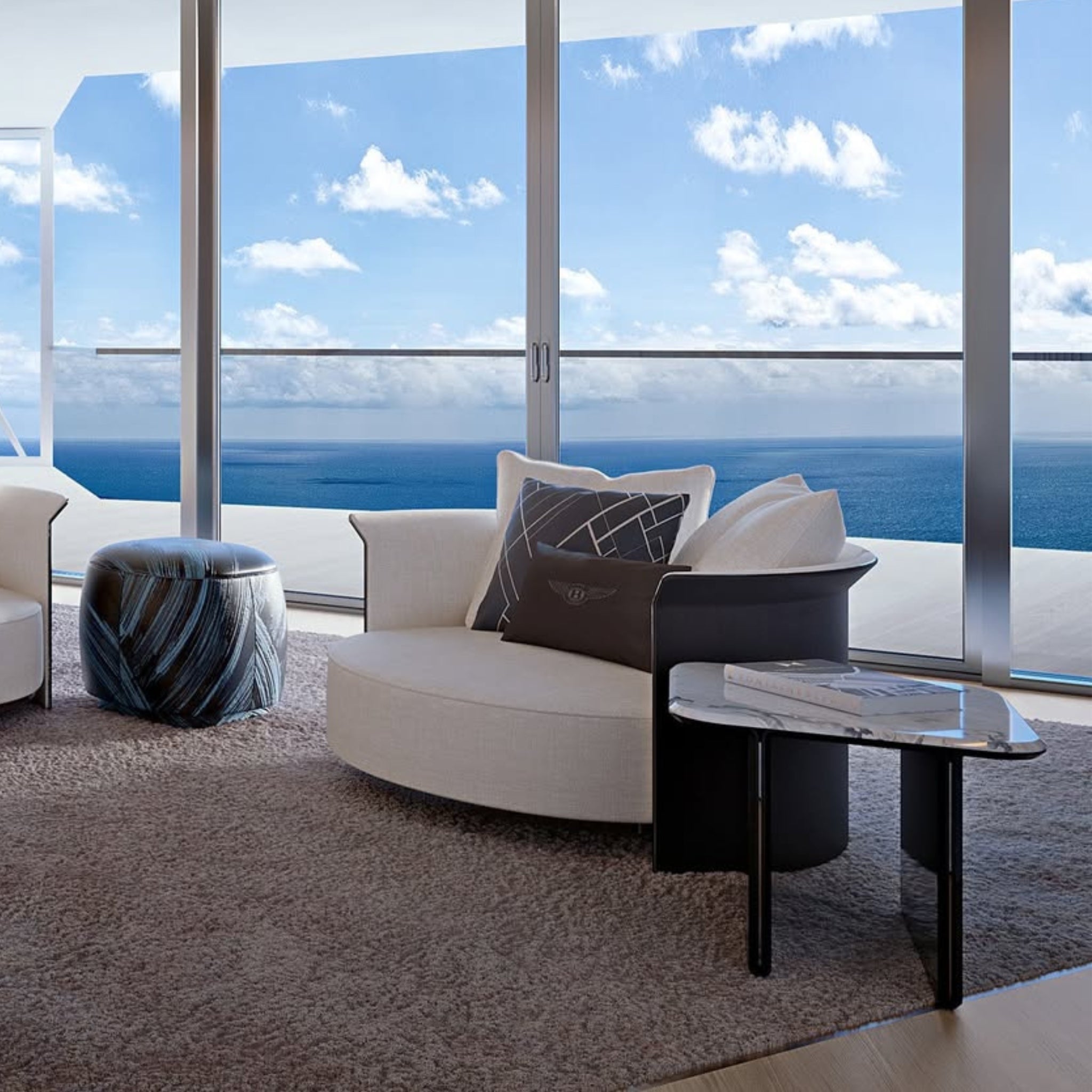 Causeuse Ramsey de Bentley Home