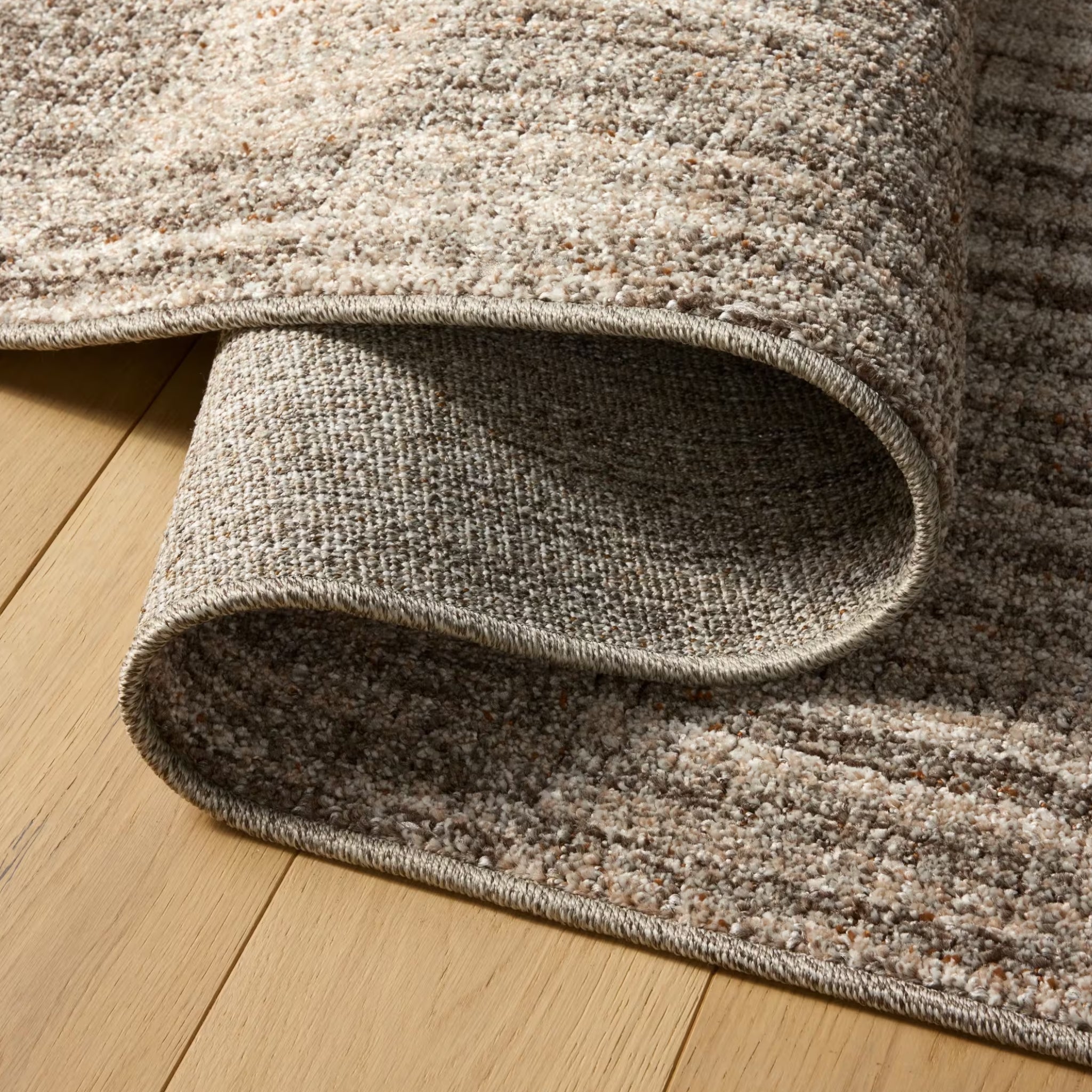 Tapis Rhema de Joon Loloi