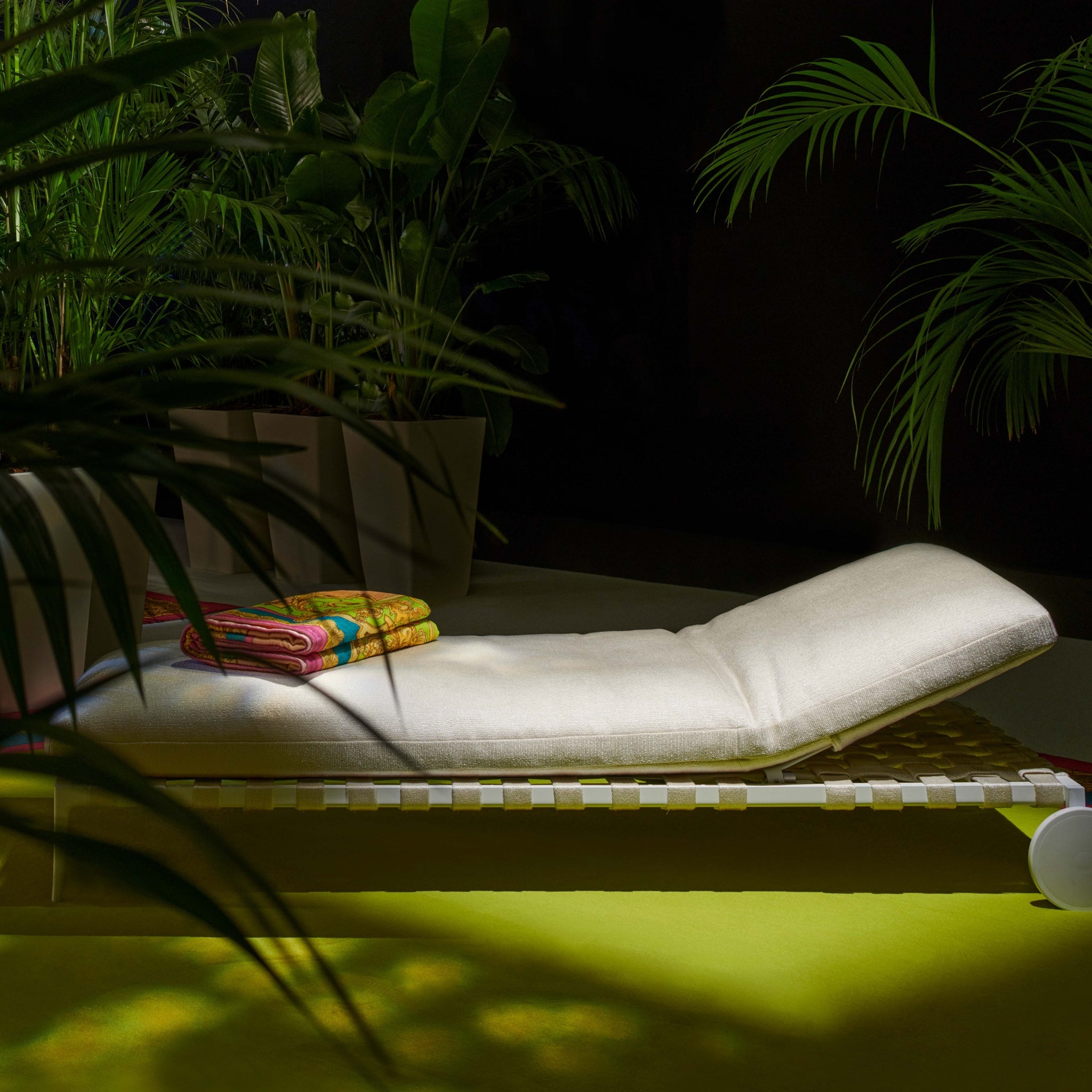 Bain de Soleil Stiletto d'Extérieur de Versace Home