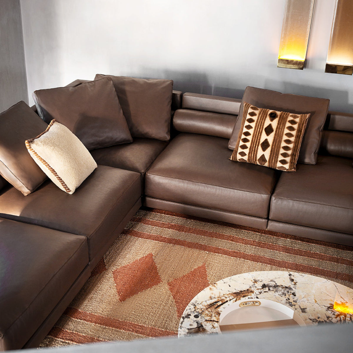 Canapé modulaire Taiko de Fendi Casa