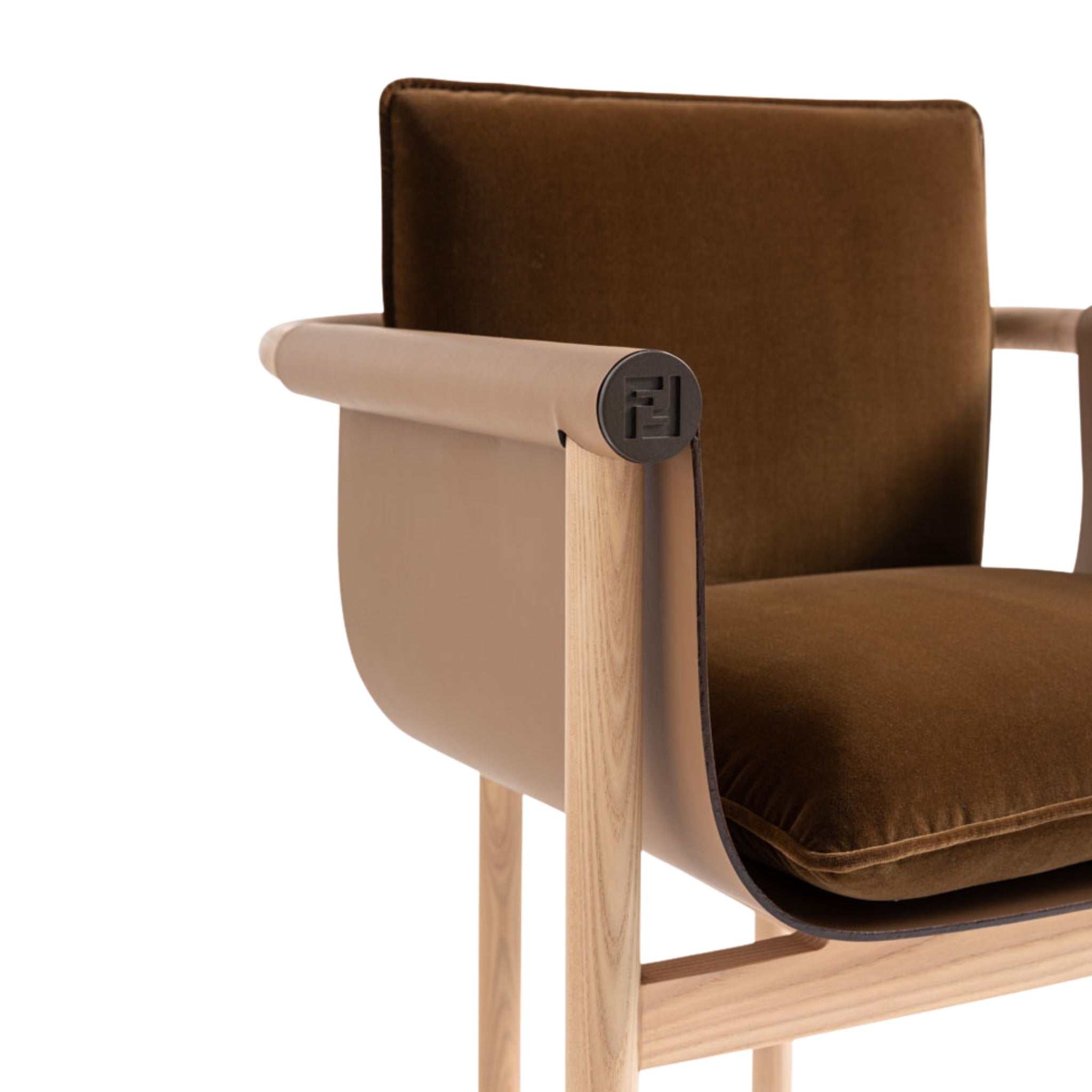 Chaise Totu Wood de Fendi Casa