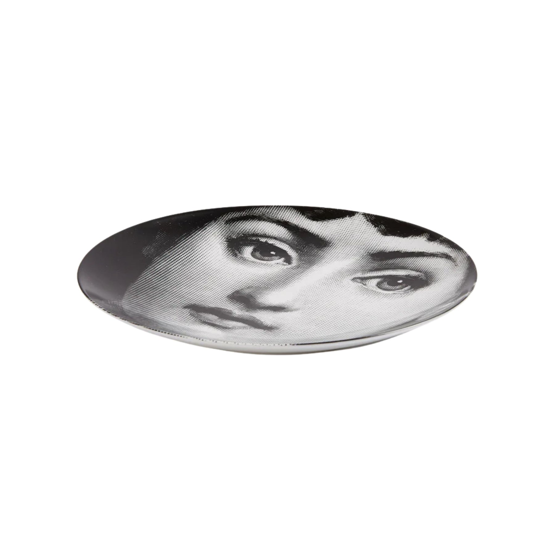 Assiette murale Fornasetti Tema e Variazioni n.1 de Fornasetti | Maison Territo