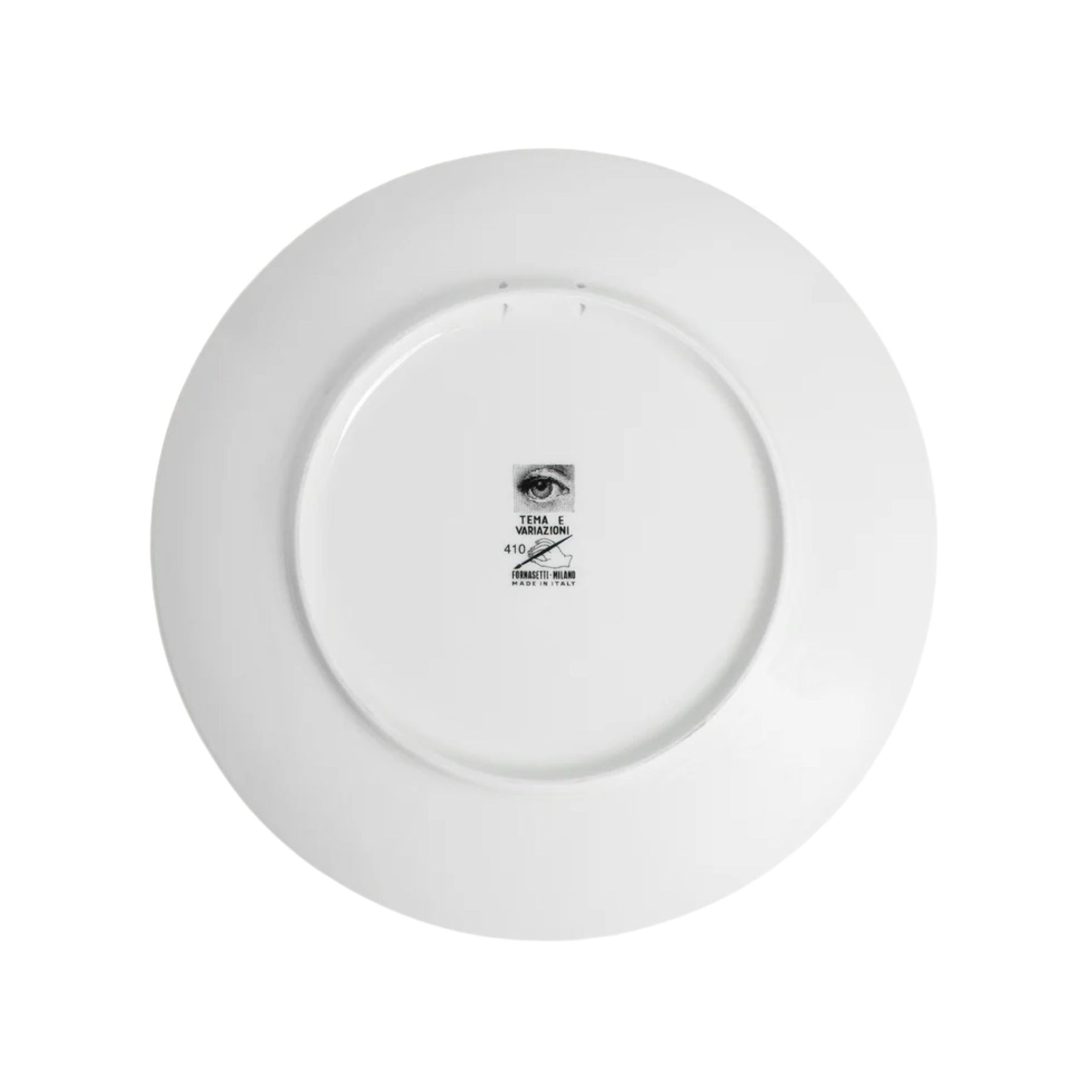 Assiette murale Fornasetti Tema e Variazioni n.410 de Fornasetti | Maison Territo